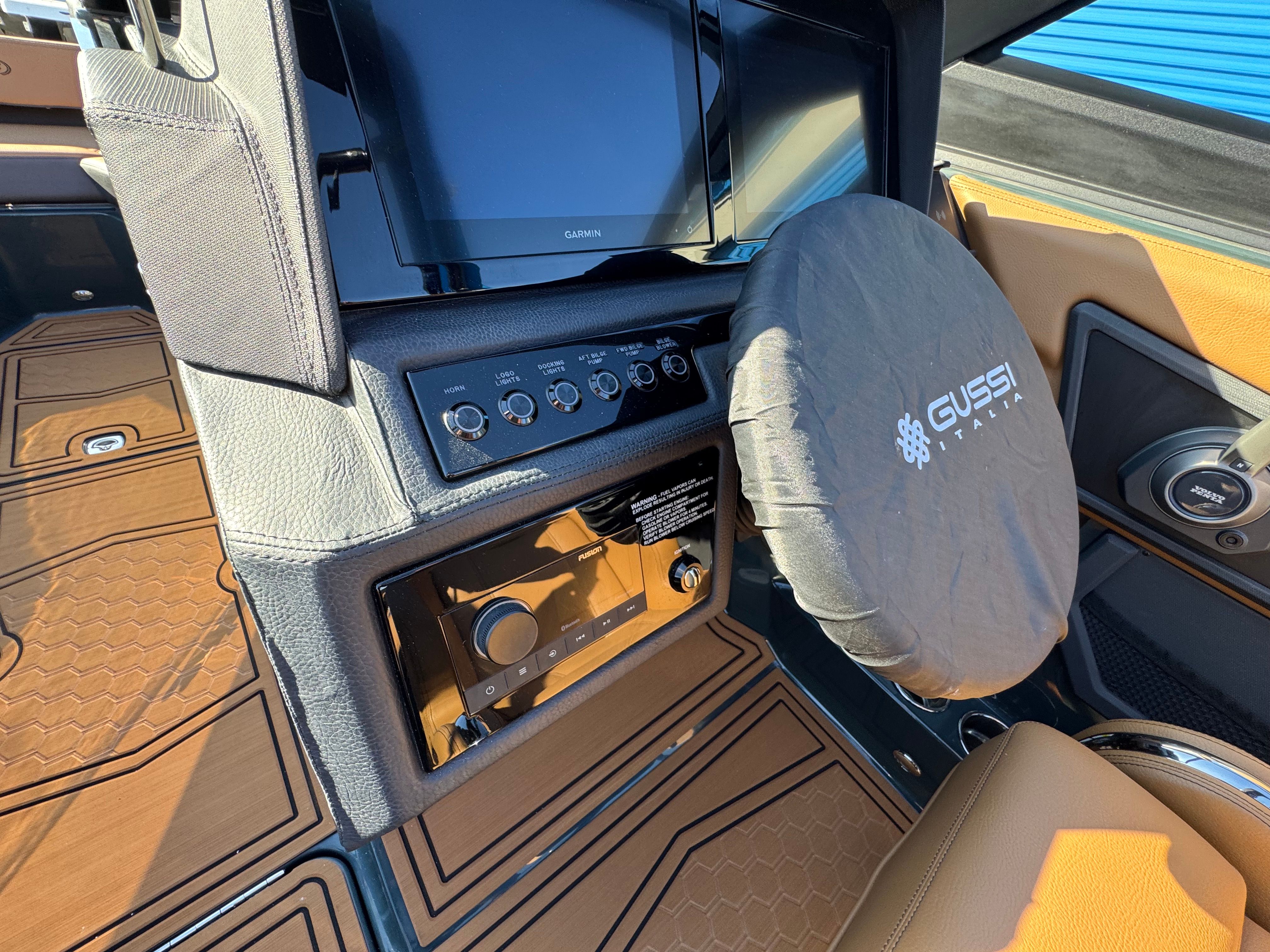 2026 Cobalt R4 Surf - 34