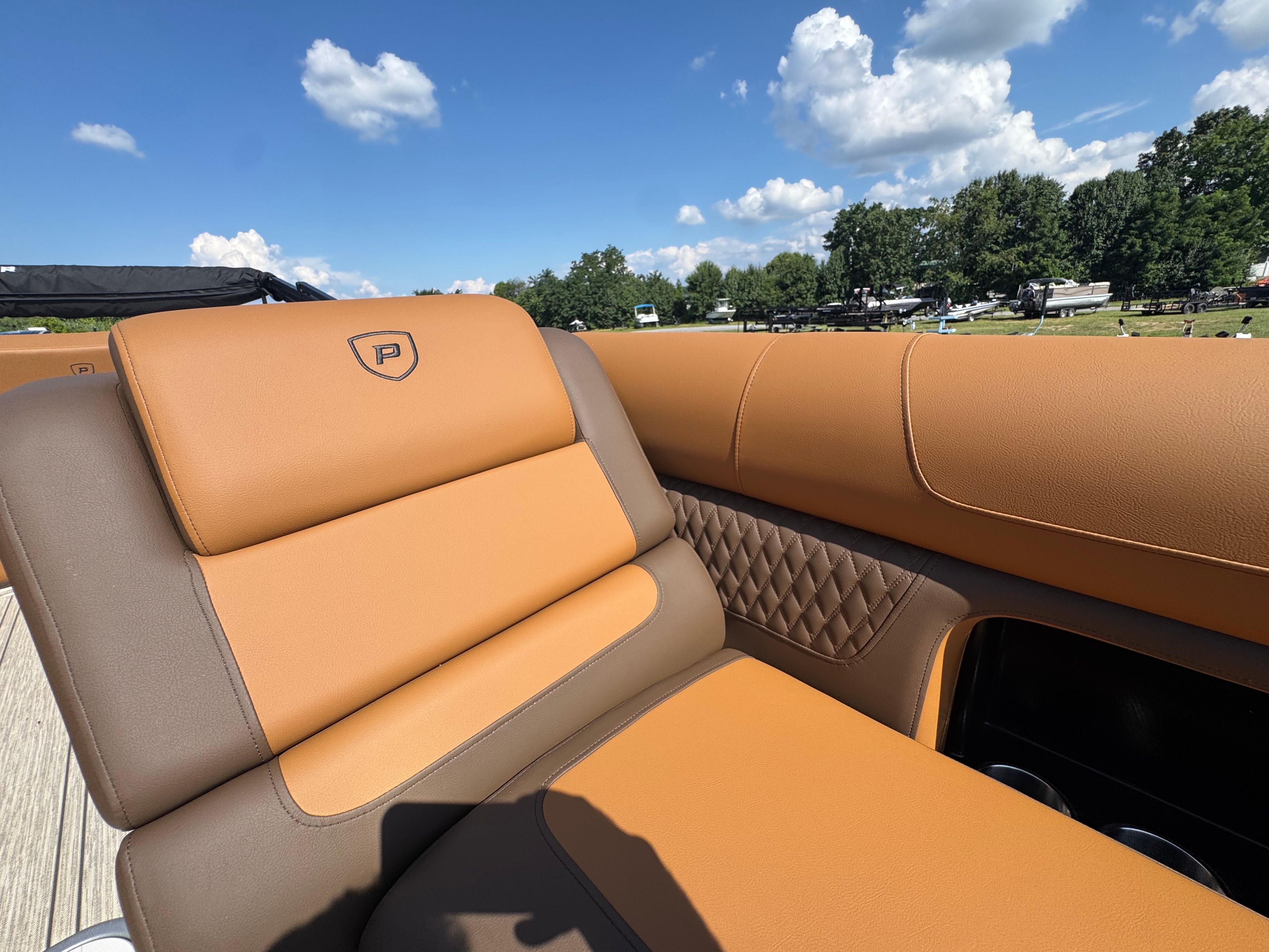 2026 Premier 250 Solaris Rear Social - 15