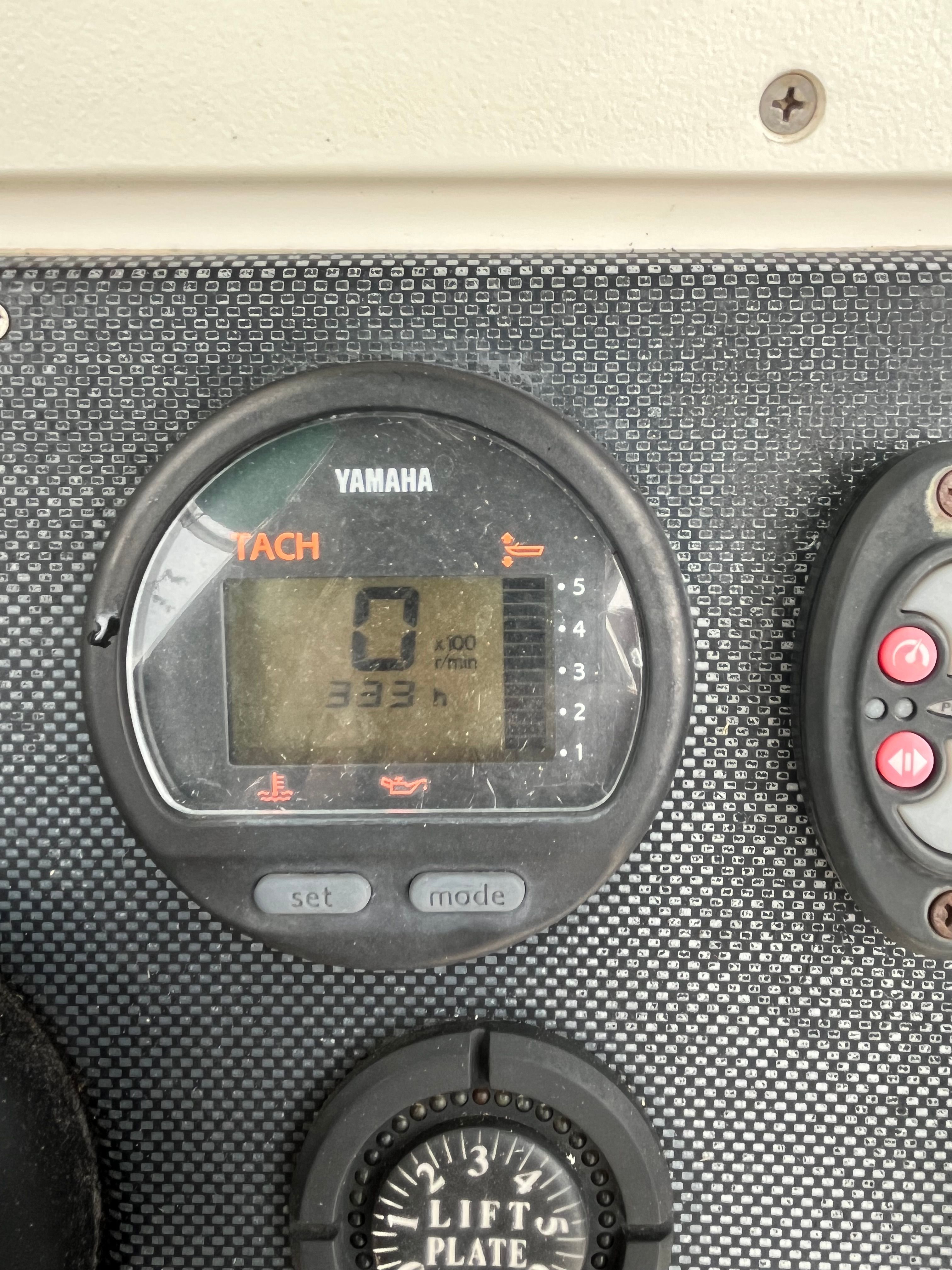 2006 ShearWater 2200 - 19