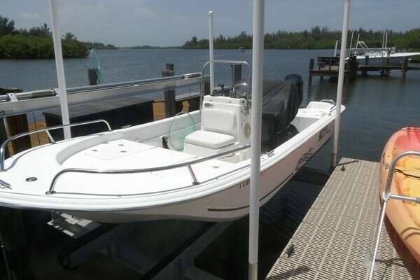 2011 Carolina Skiff JVX16CC