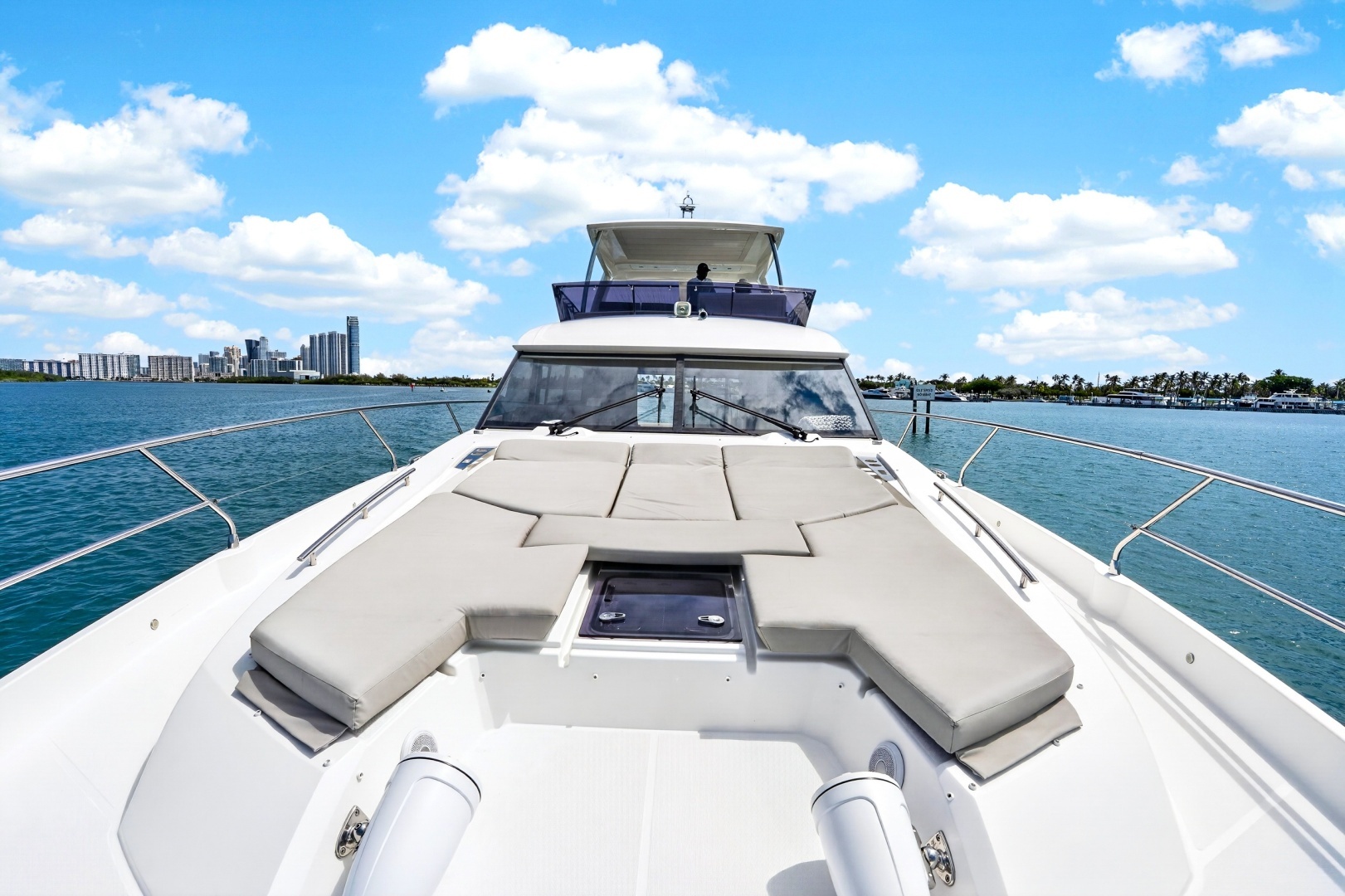 2023 Prestige 590 - Image 76