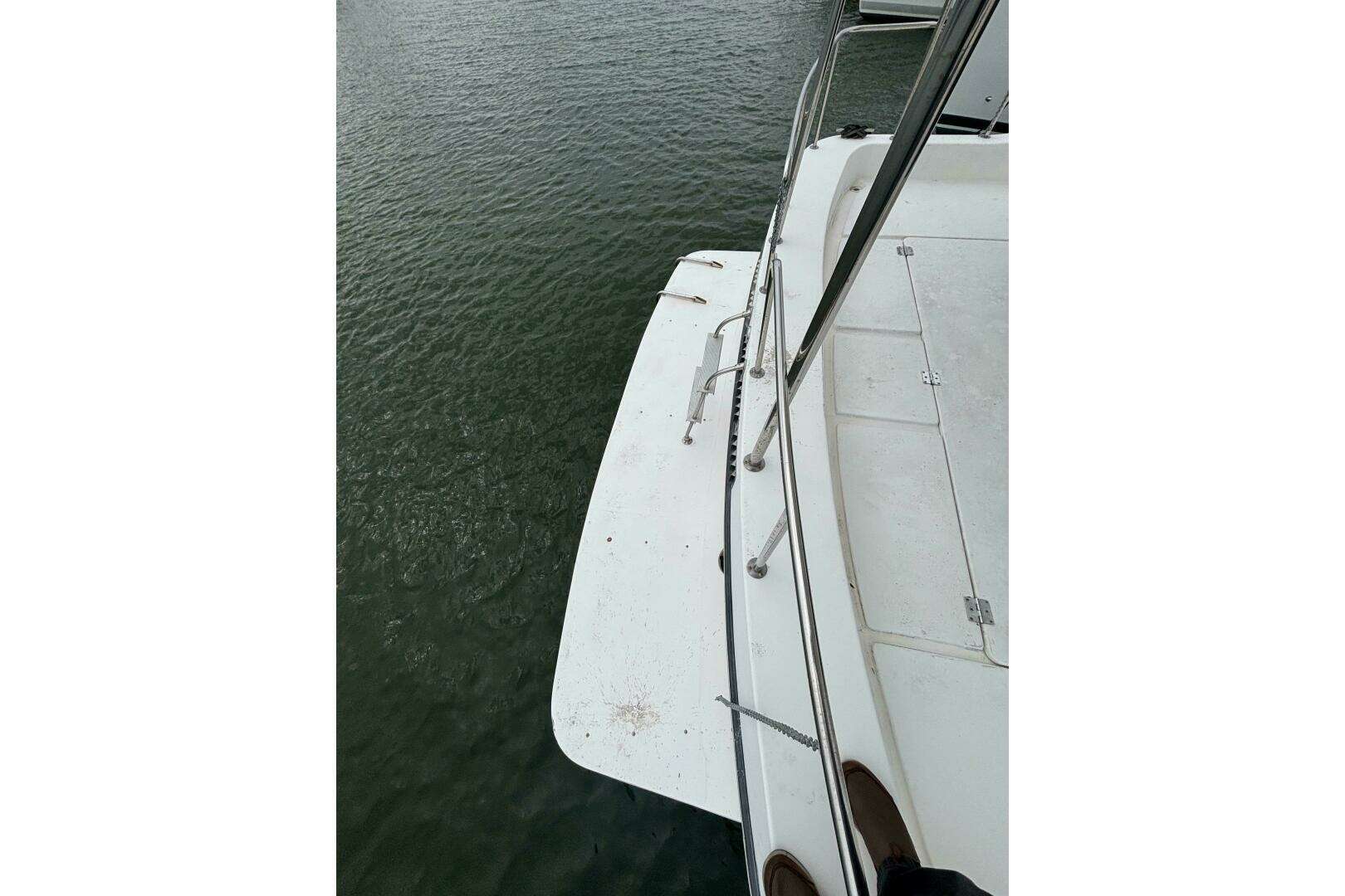 1994 Harbor Master 52 Coastal Cruiser - Image 10