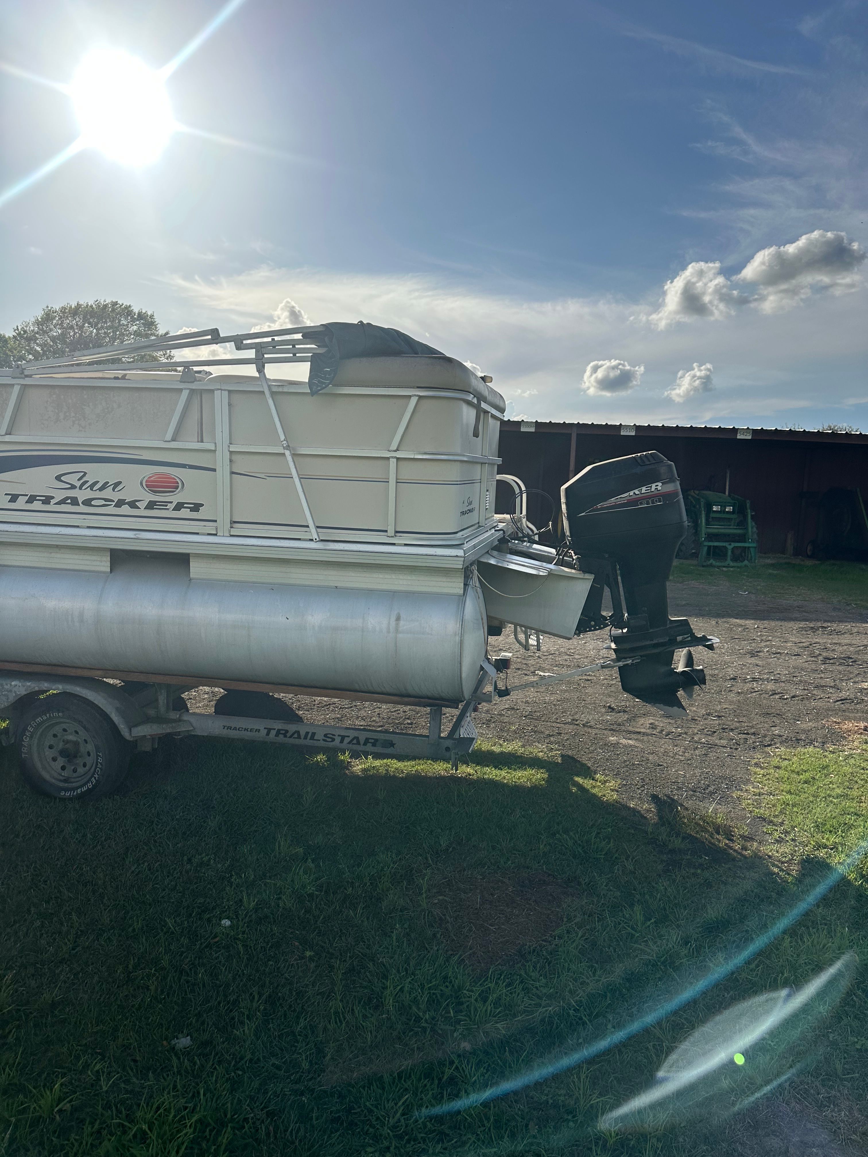 2004 Tracker Pontoon - 6