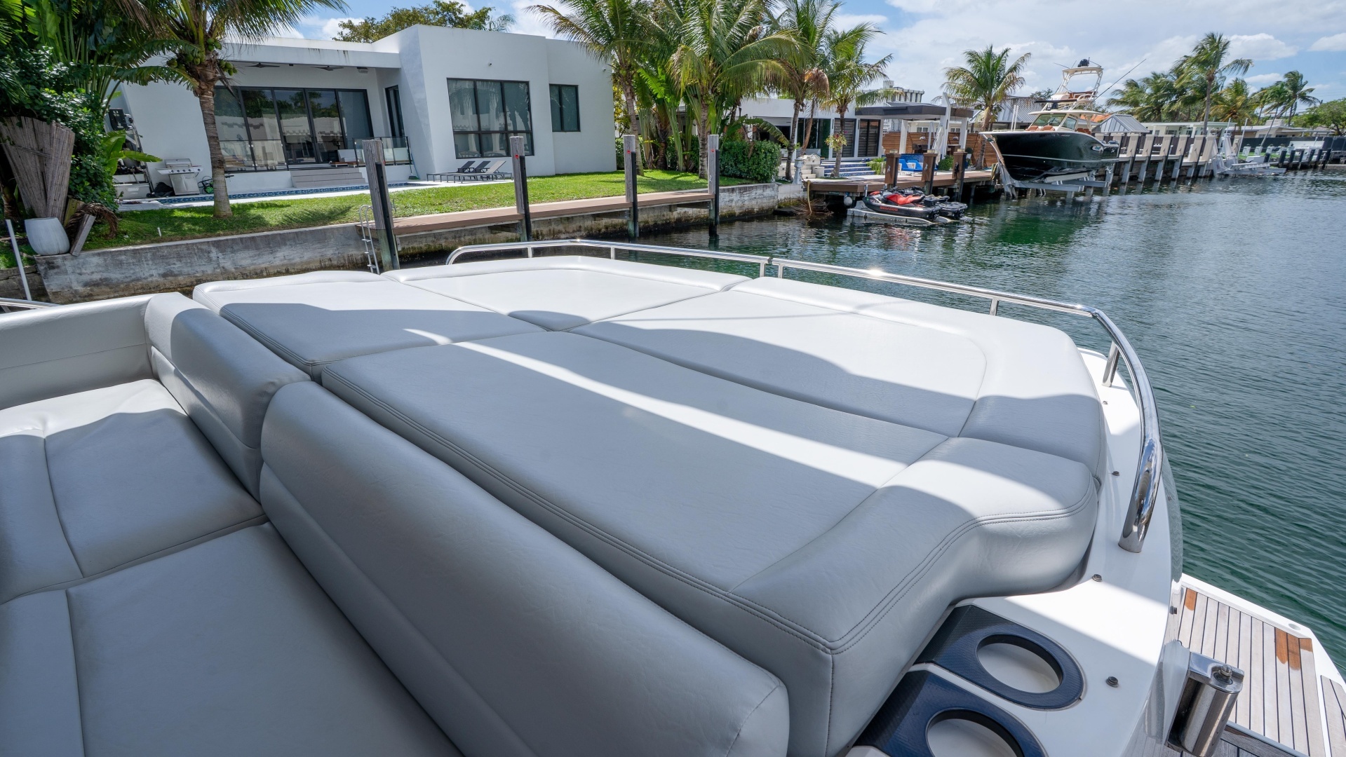 2014 Sunseeker 68' Sport Yacht - Image 21