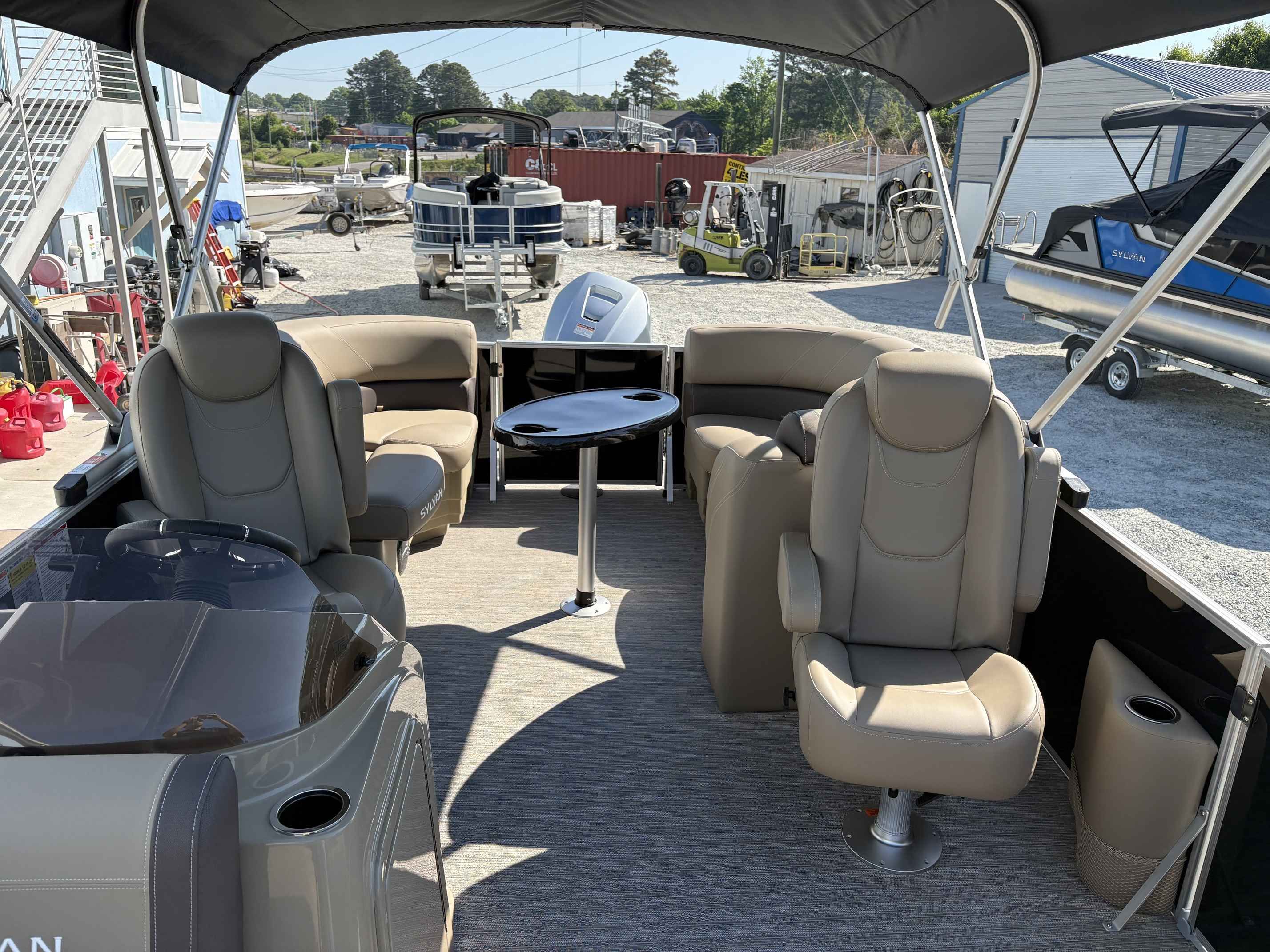 2026 Sylvan Mirage 8520 LZ - 7