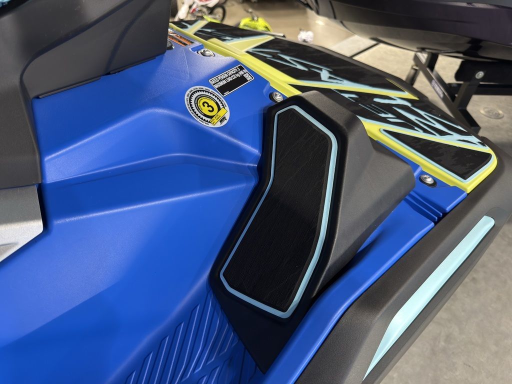 2026 Yamaha Boats JetBlaster PRO 3-Up - 13
