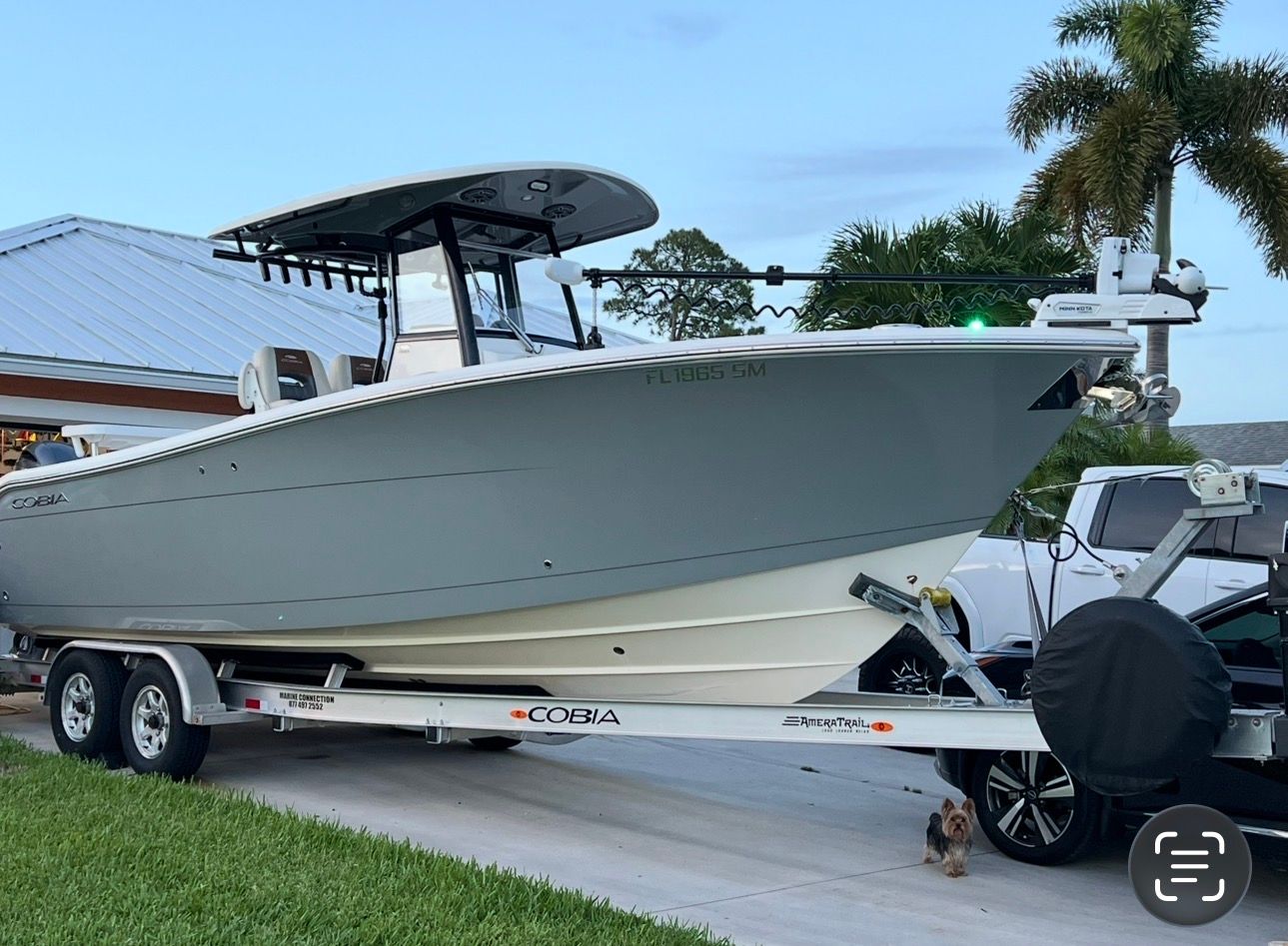 2020 Cobia 280 Center Console - 3