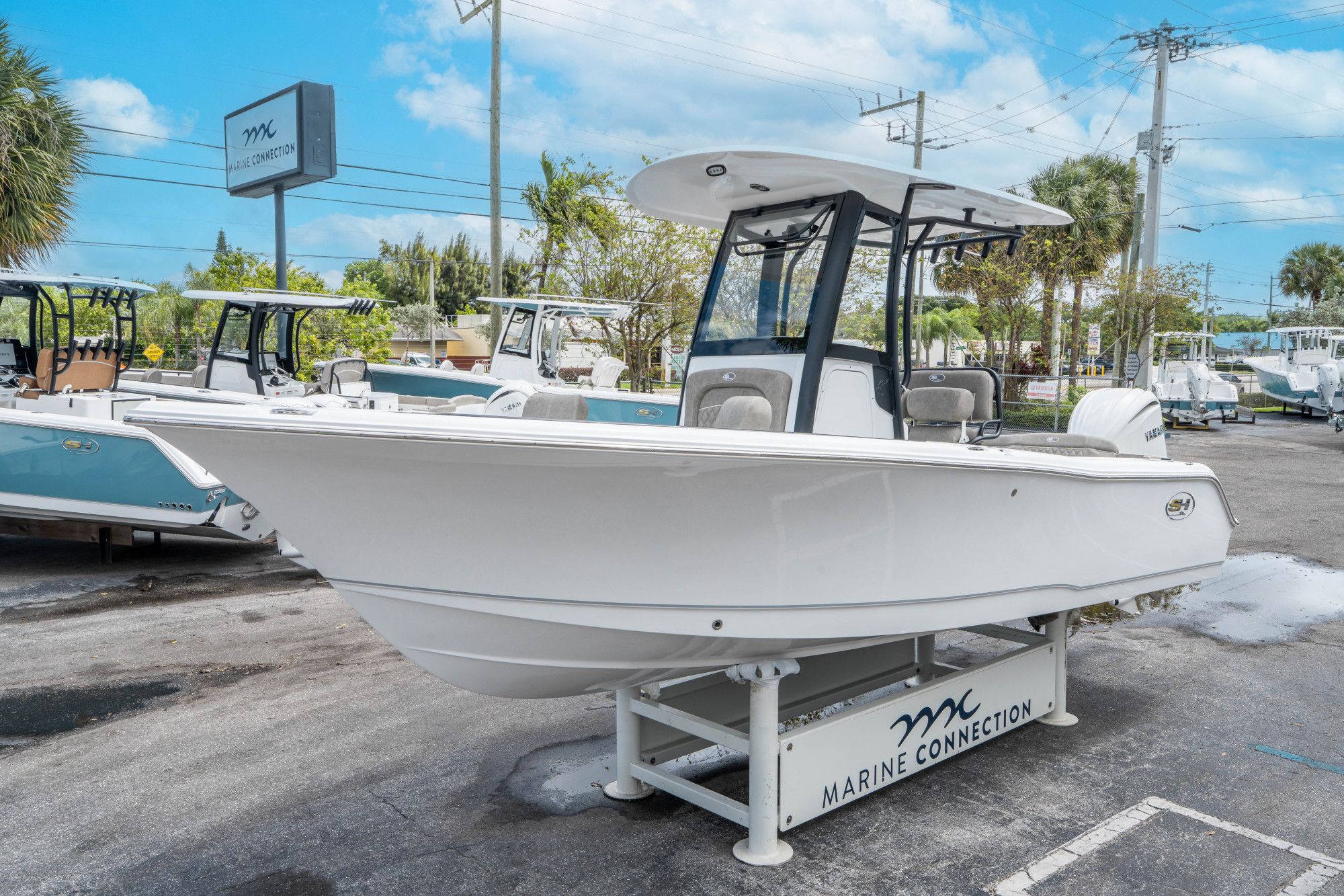 2026 Sea Hunt Ultra 235 SE - 6