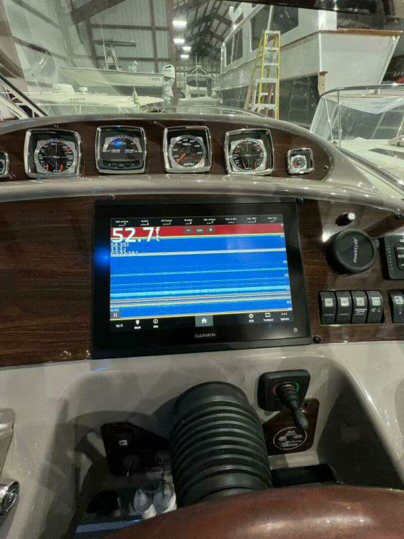 2008 Chaparral 350 Signature - Image 19