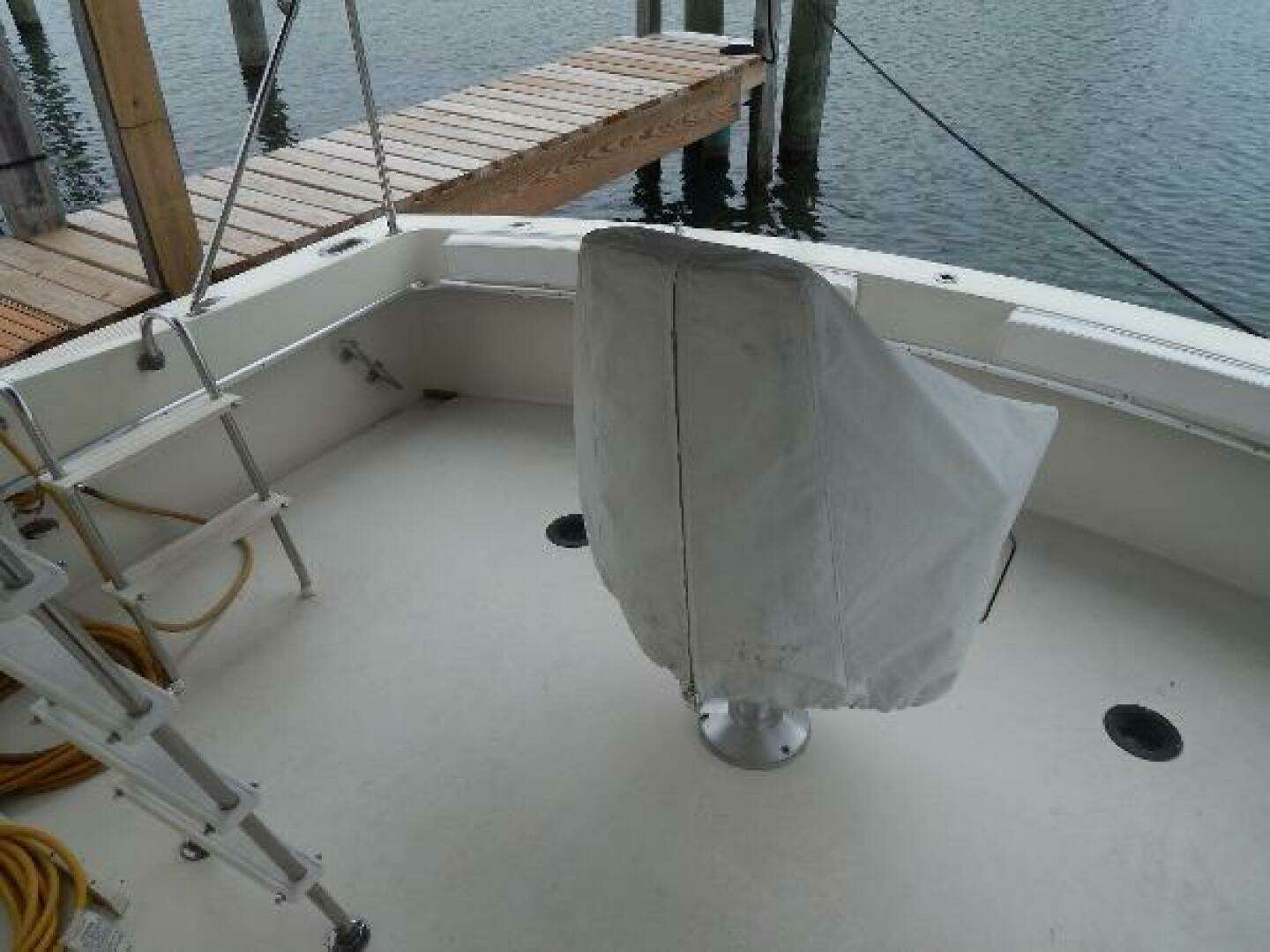 1972 Hatteras — - Image 9