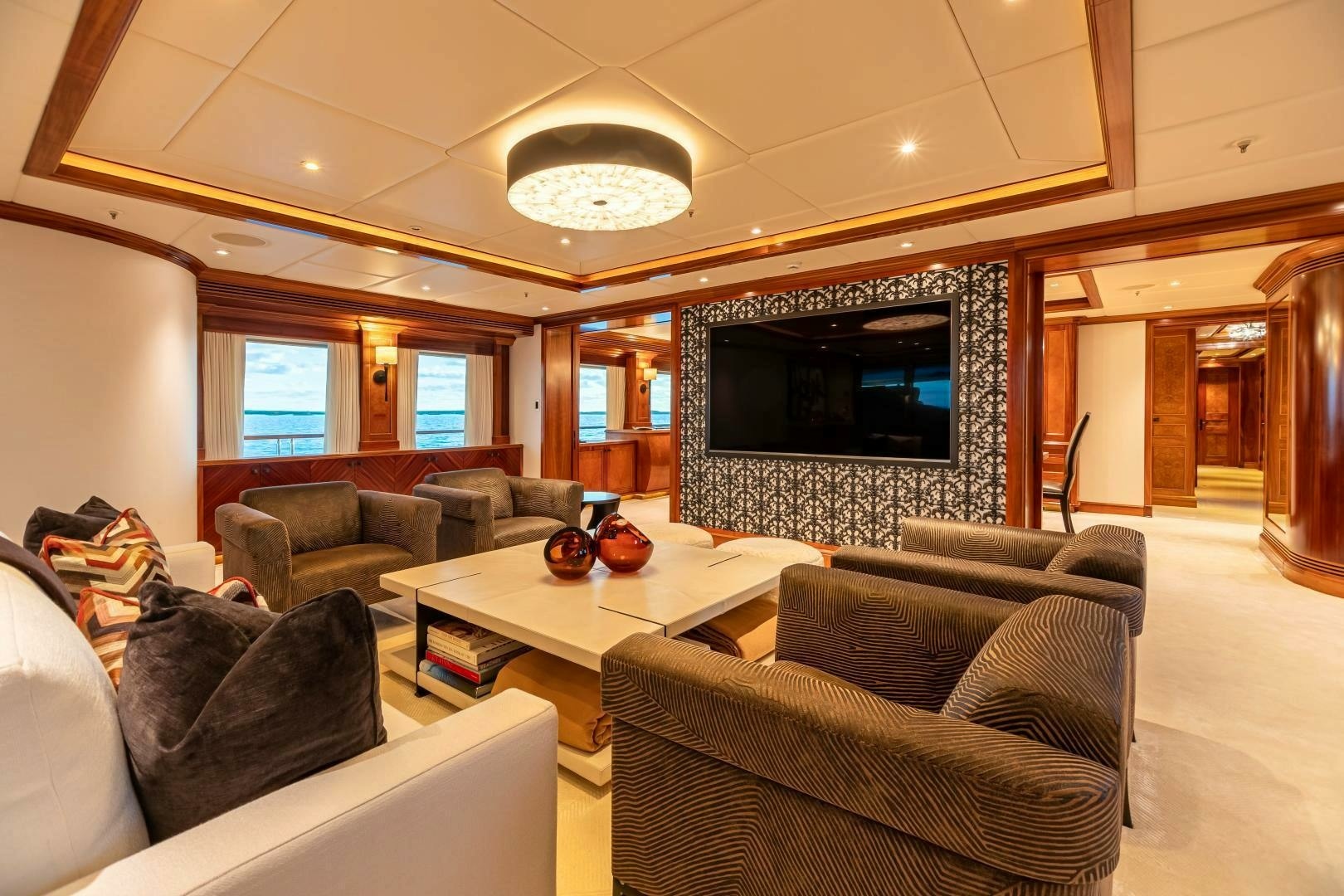 2009 Trinity Yachts Custom - Image 5