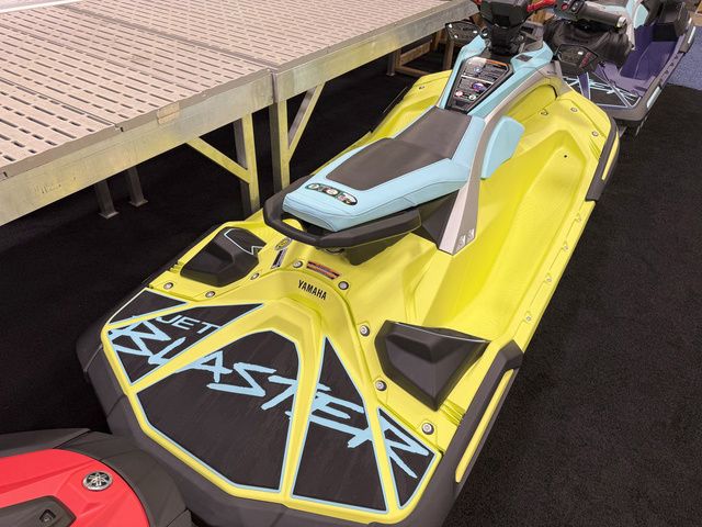 2025 Yamaha WaveRunner JetBlaster - 4