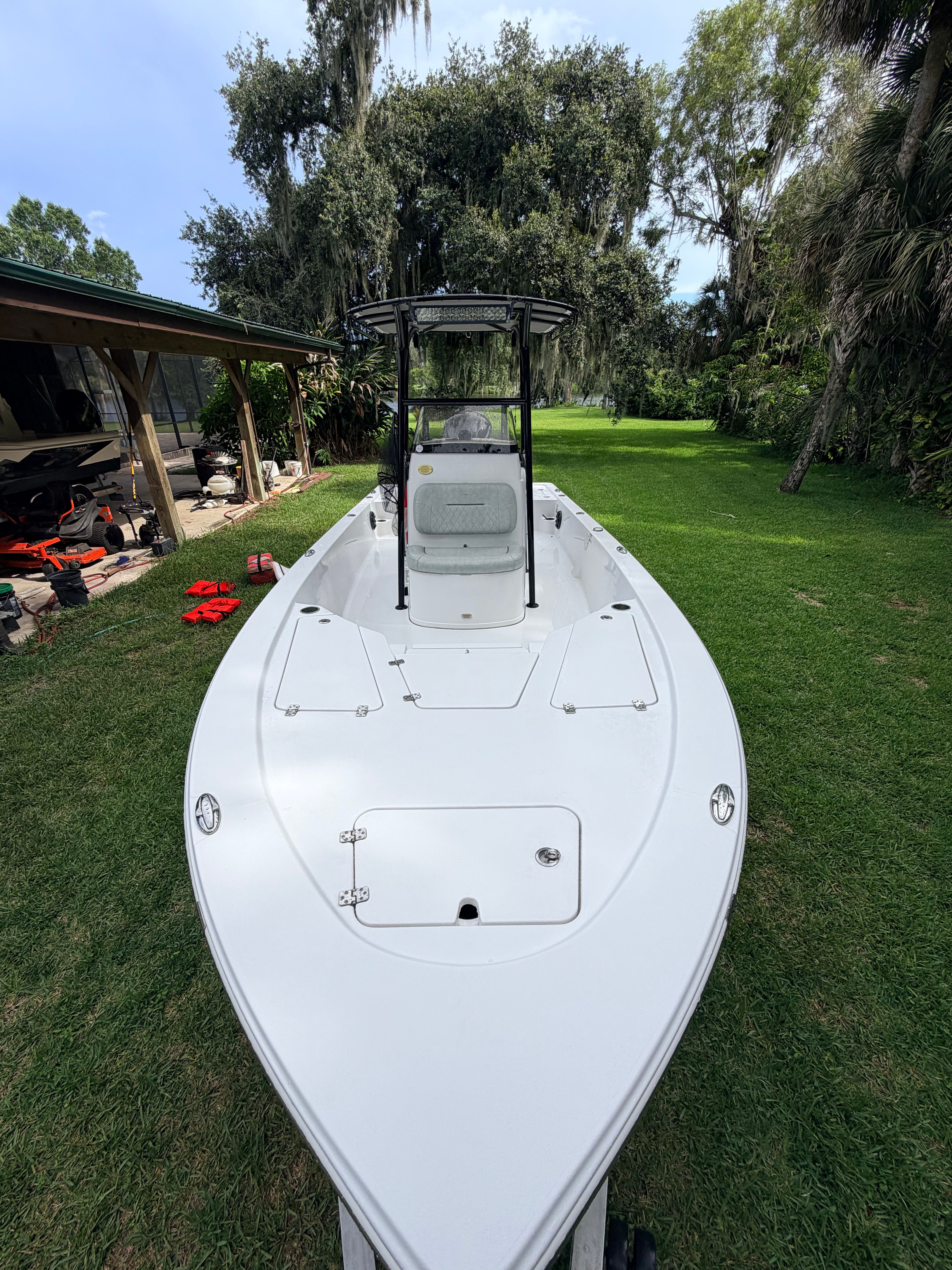 2019 Sportsman Tournament 234 Bay Boat