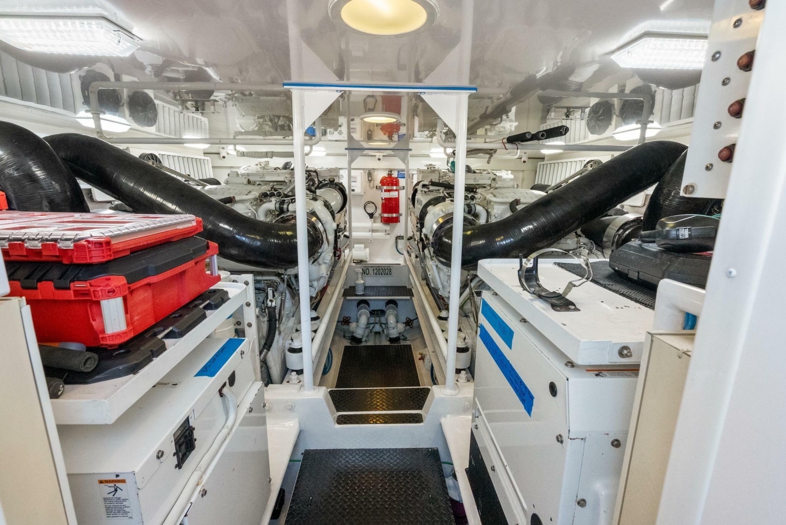 2007 Viking Enclosed Flybridge - Image 30