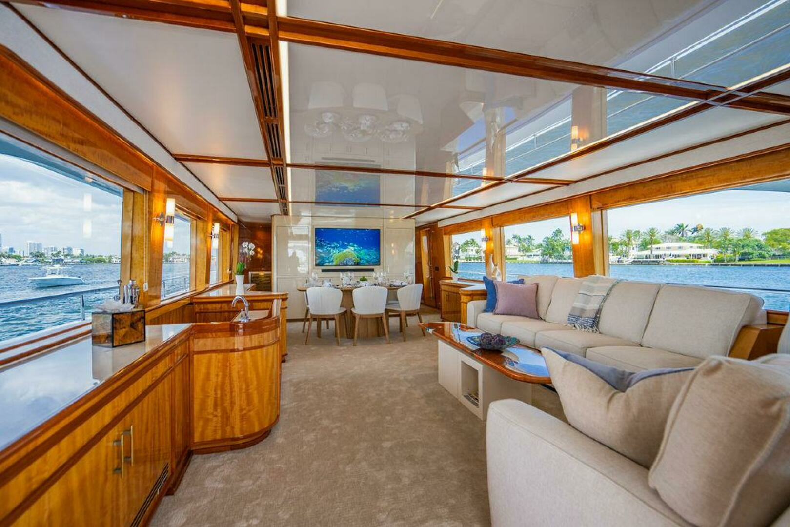 2001 Intermarine — - Image 4
