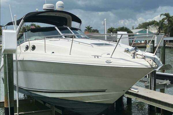 2002 Sea Ray 320 Sundancer