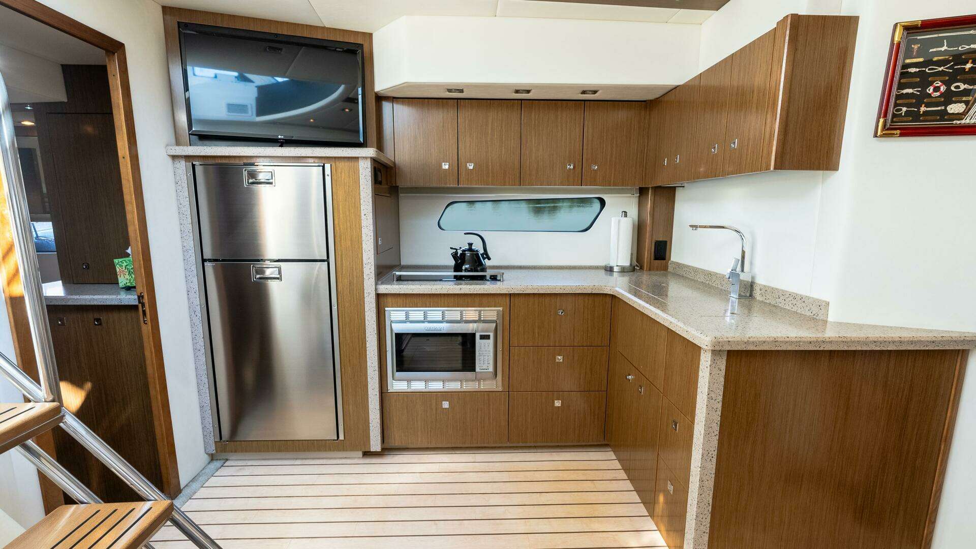 2013 Cruisers 48 Cantius - Image 31