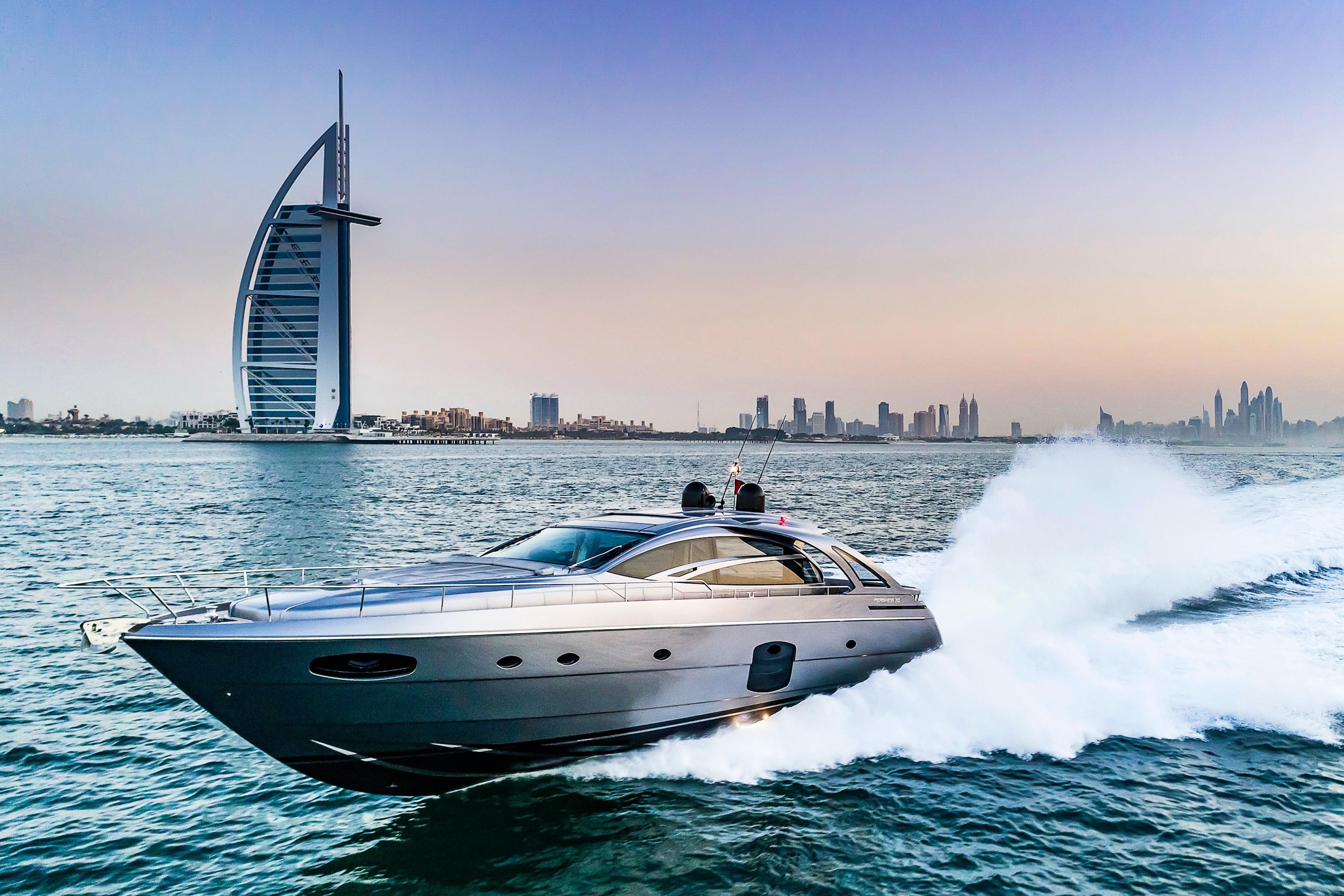 2018 Pershing 70