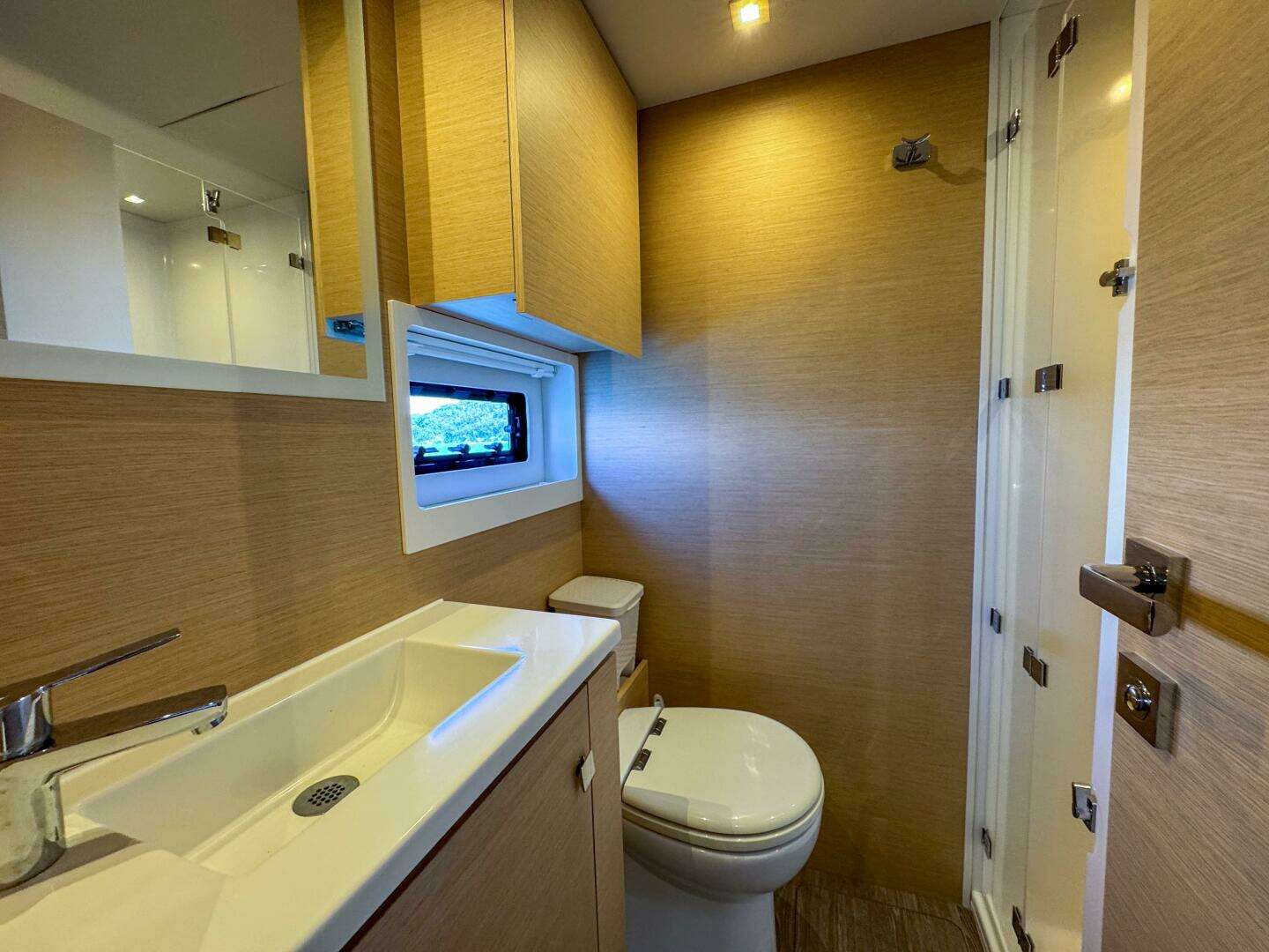 2021 Fountaine Pajot MY44 - Image 42
