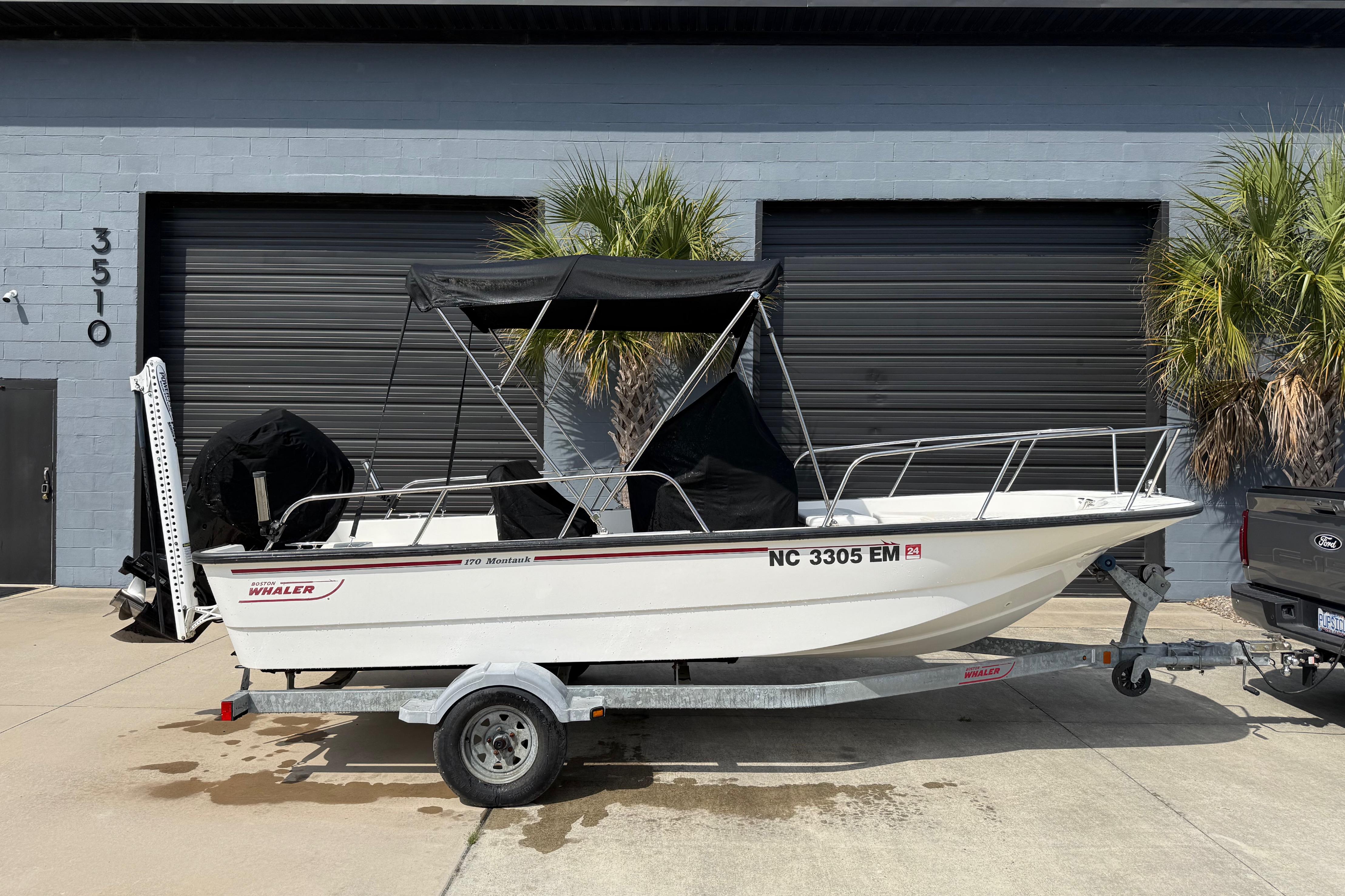 2015 Boston Whaler 170 Montauk