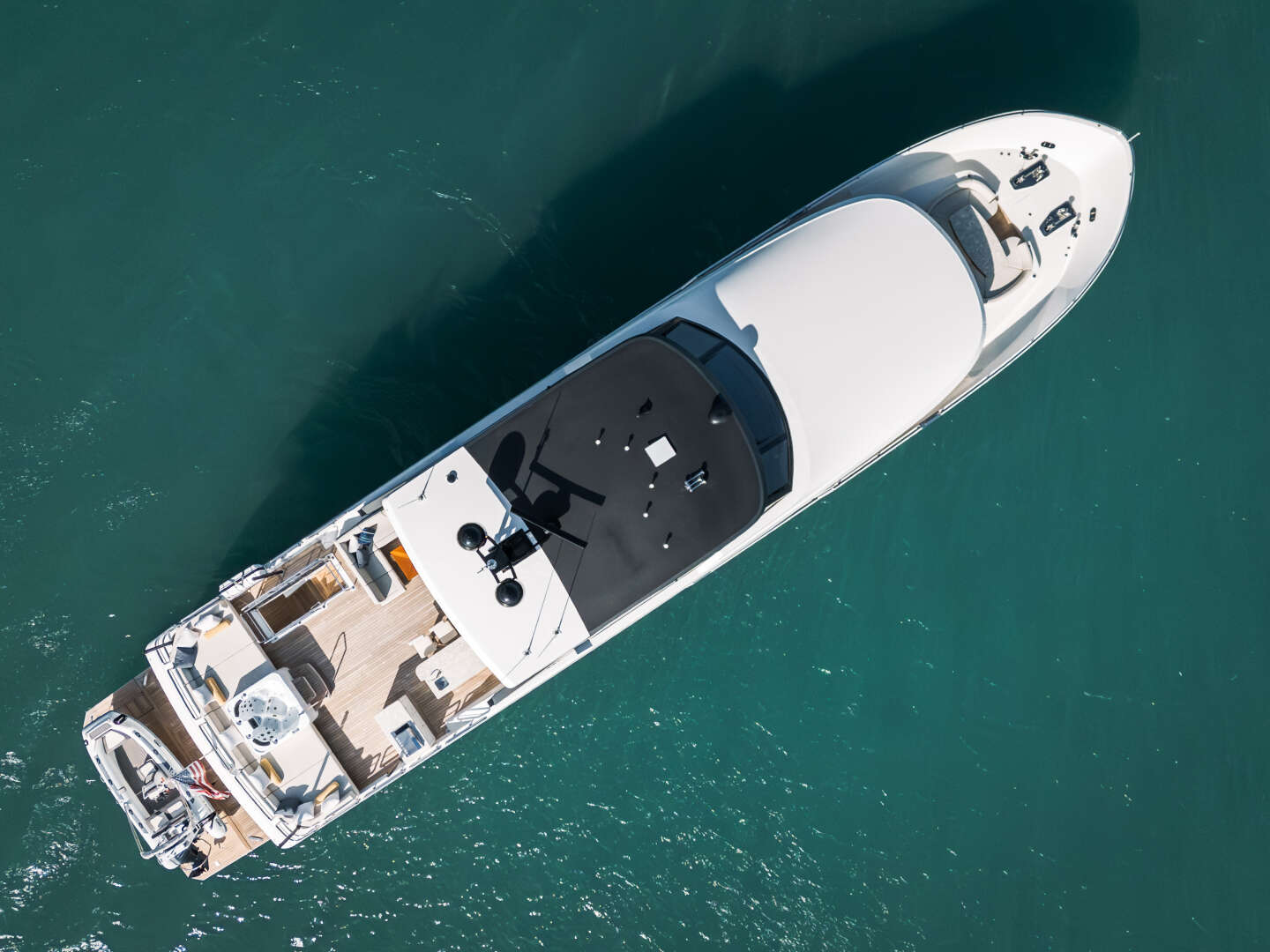 2024 Ocean Alexander 32L - Image 17