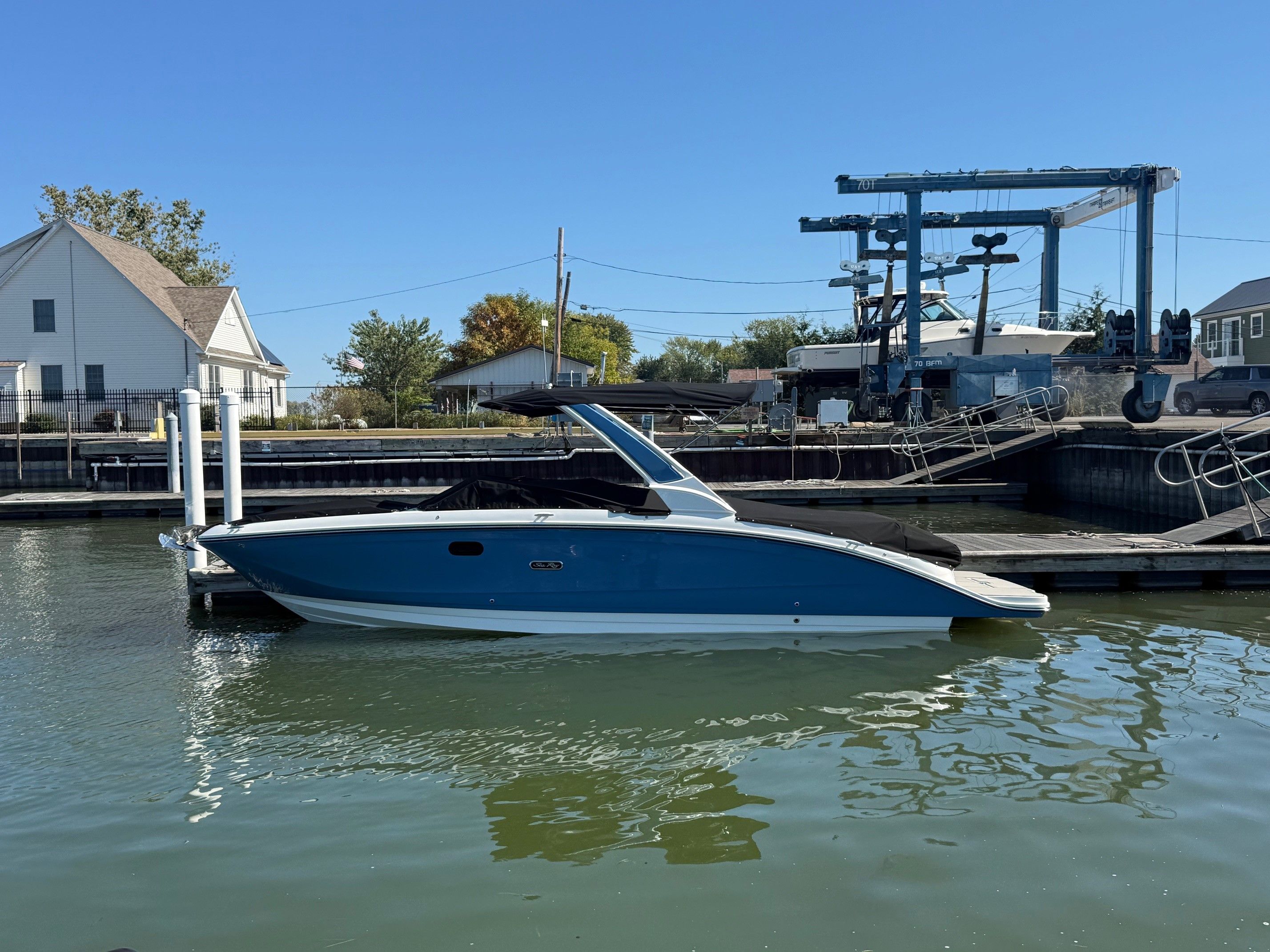 2026 Sea Ray SDX 290