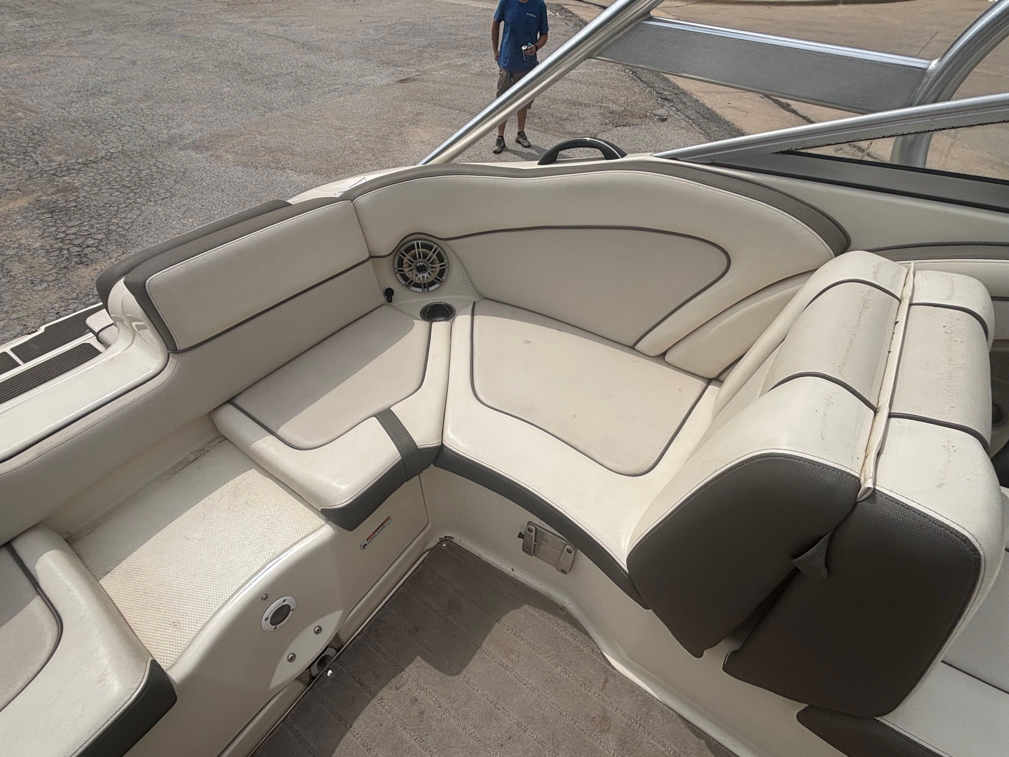 2014 YAMAHA 242 LTD S - Image 12