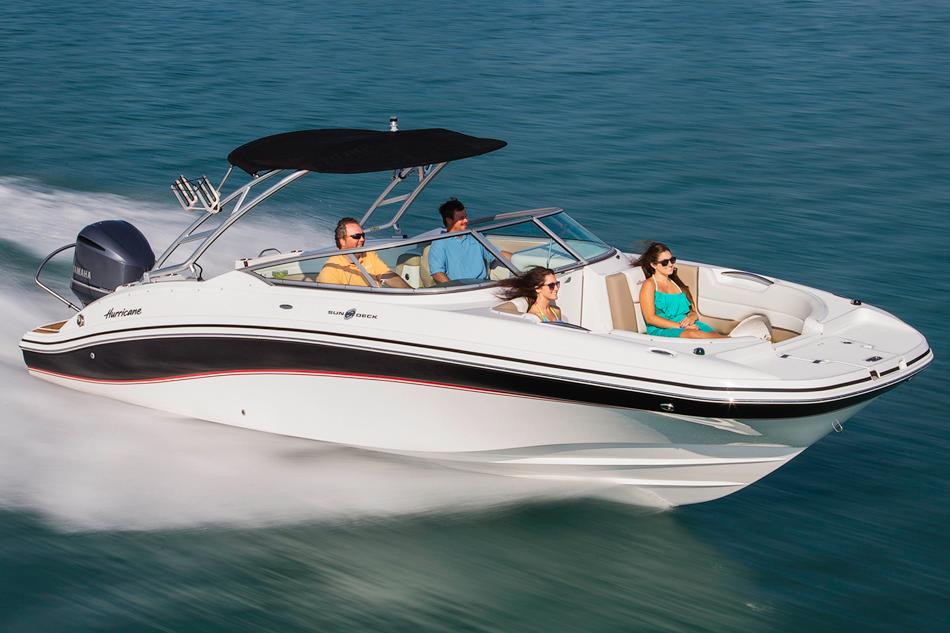 2016 Hurricane SunDeck 2690 OB