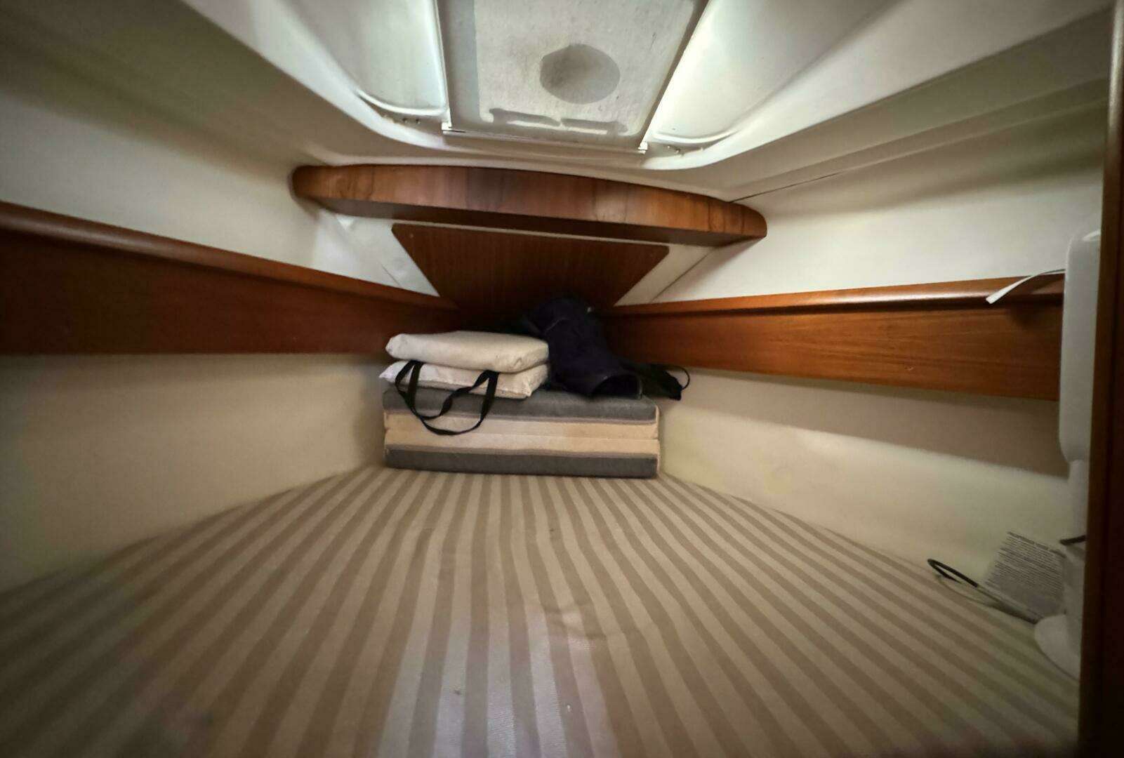 2002 Jeanneau 34.2 - Image 14