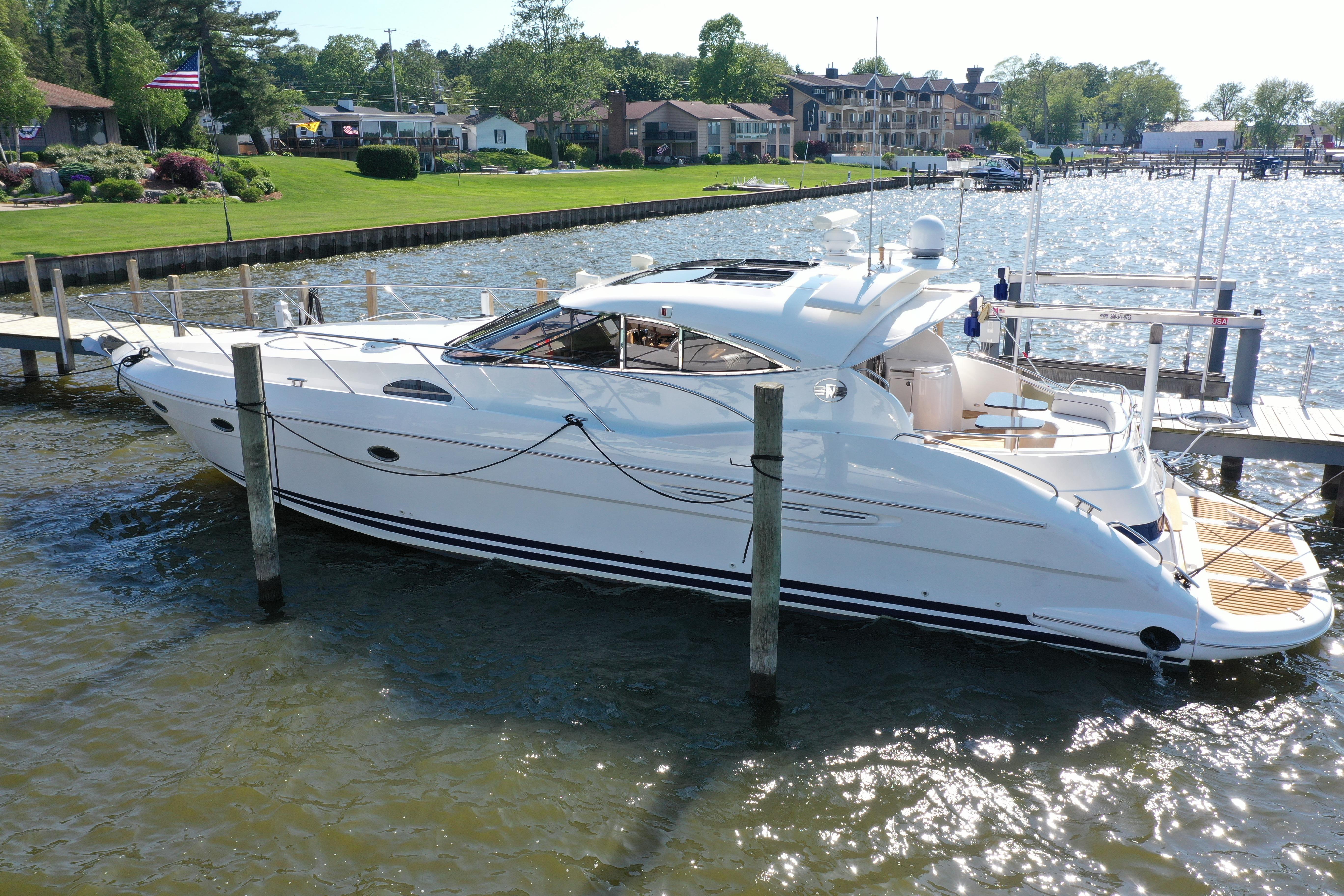 2001 Neptunus 56 Express