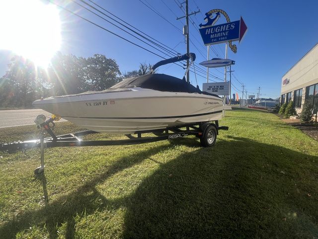 2014 Regal BOWRIDER 1900 - 2