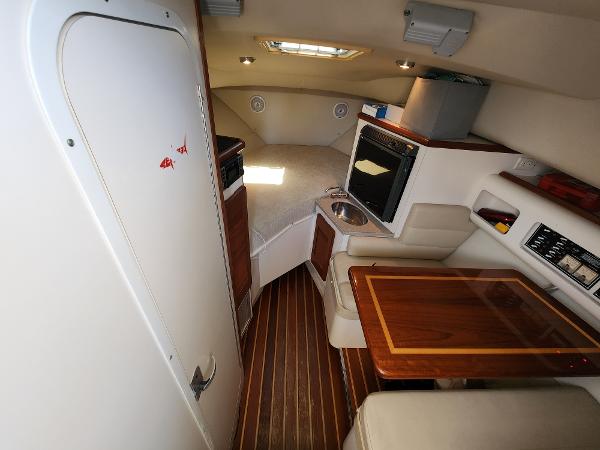 2003 Pursuit 3070 Offshore - 53