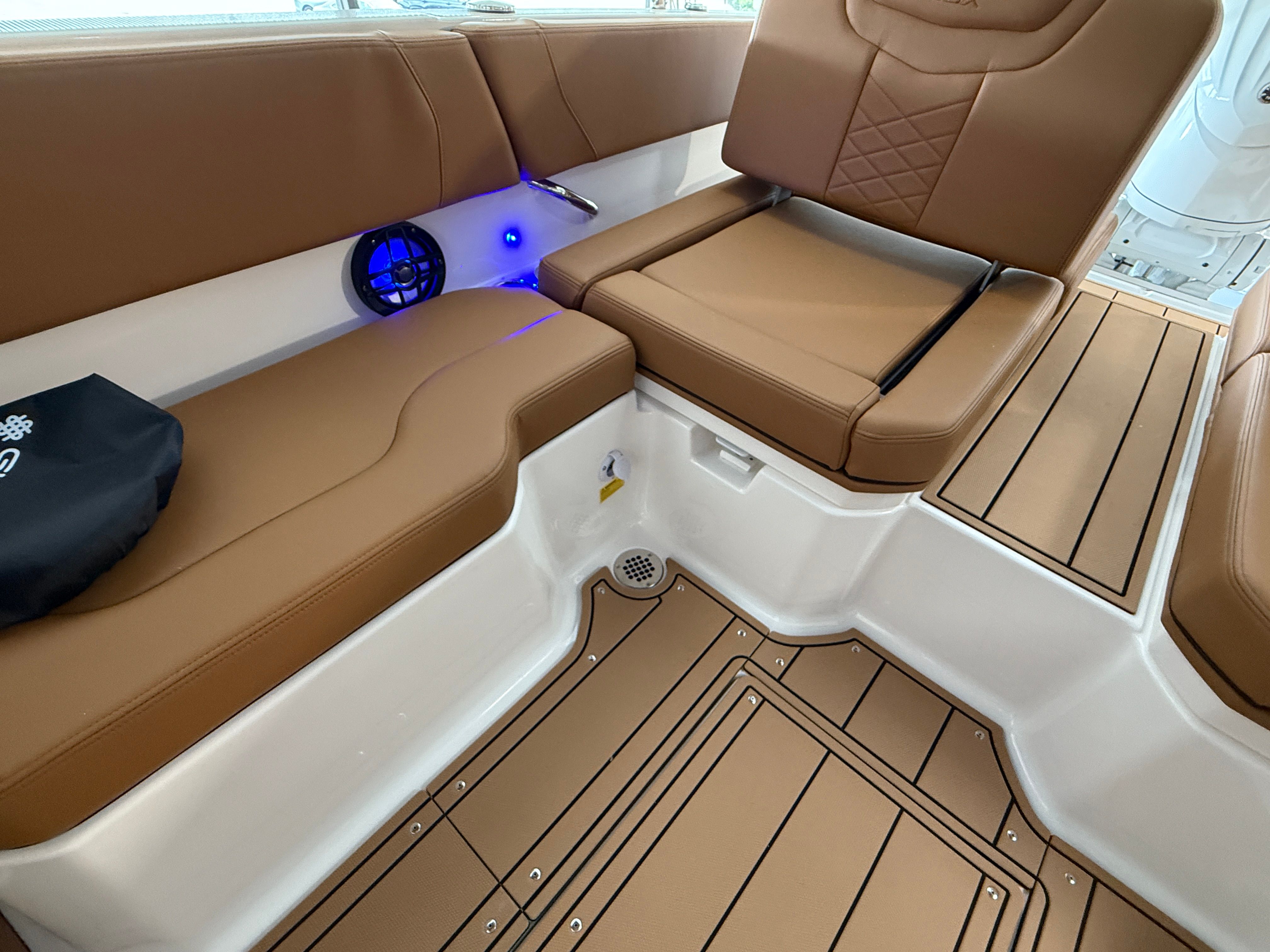 2026 Chaparral 250 OSX - 14