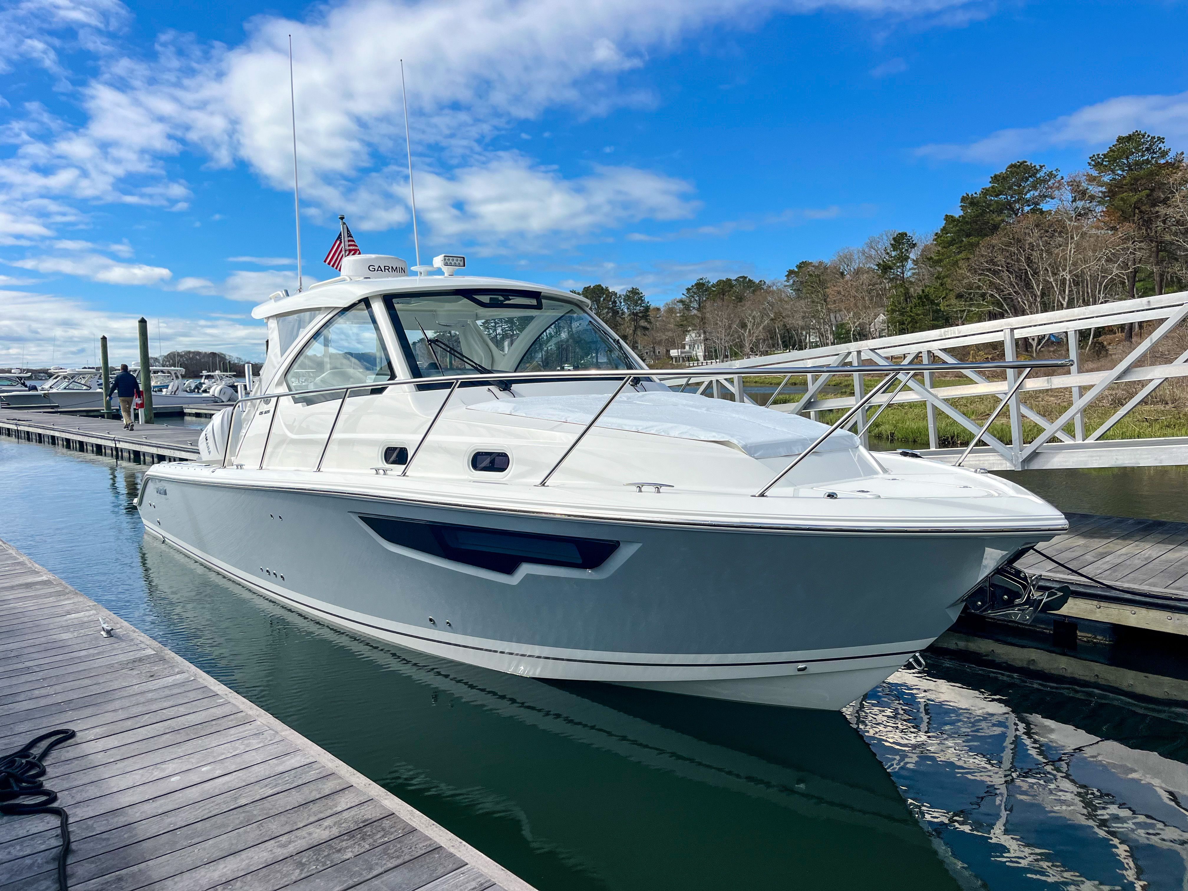 2026 Pursuit OS 325 Offshore