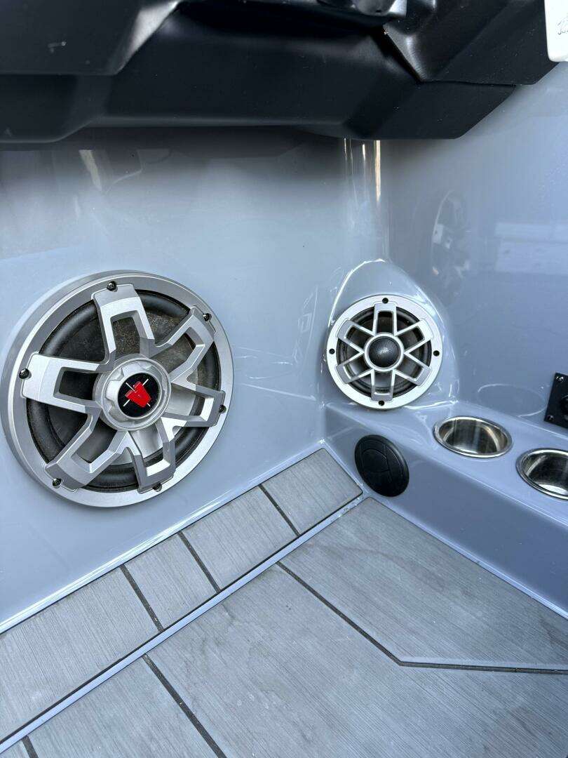 2020 Axis T23 - Image 14