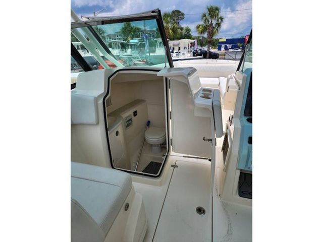 2022 Cobia 280 Dual Console - 17