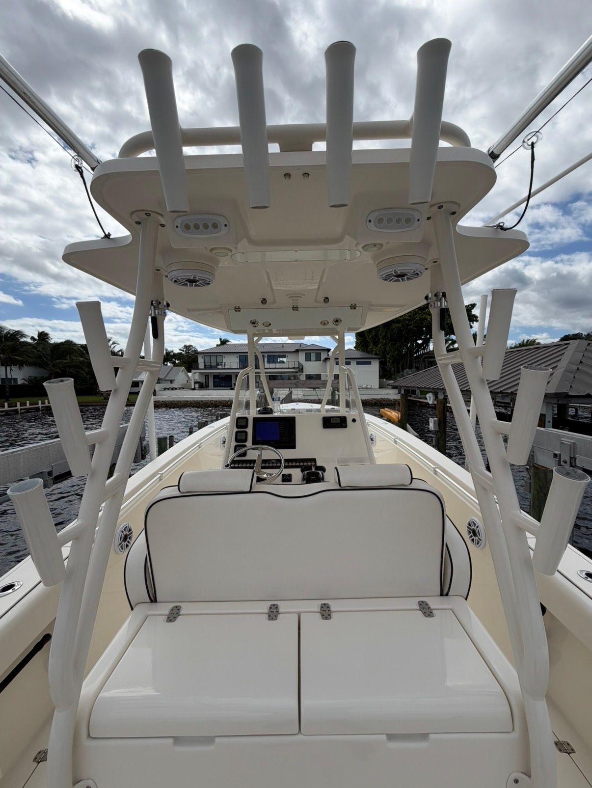 2014 Cobia 296 Center Console - 9