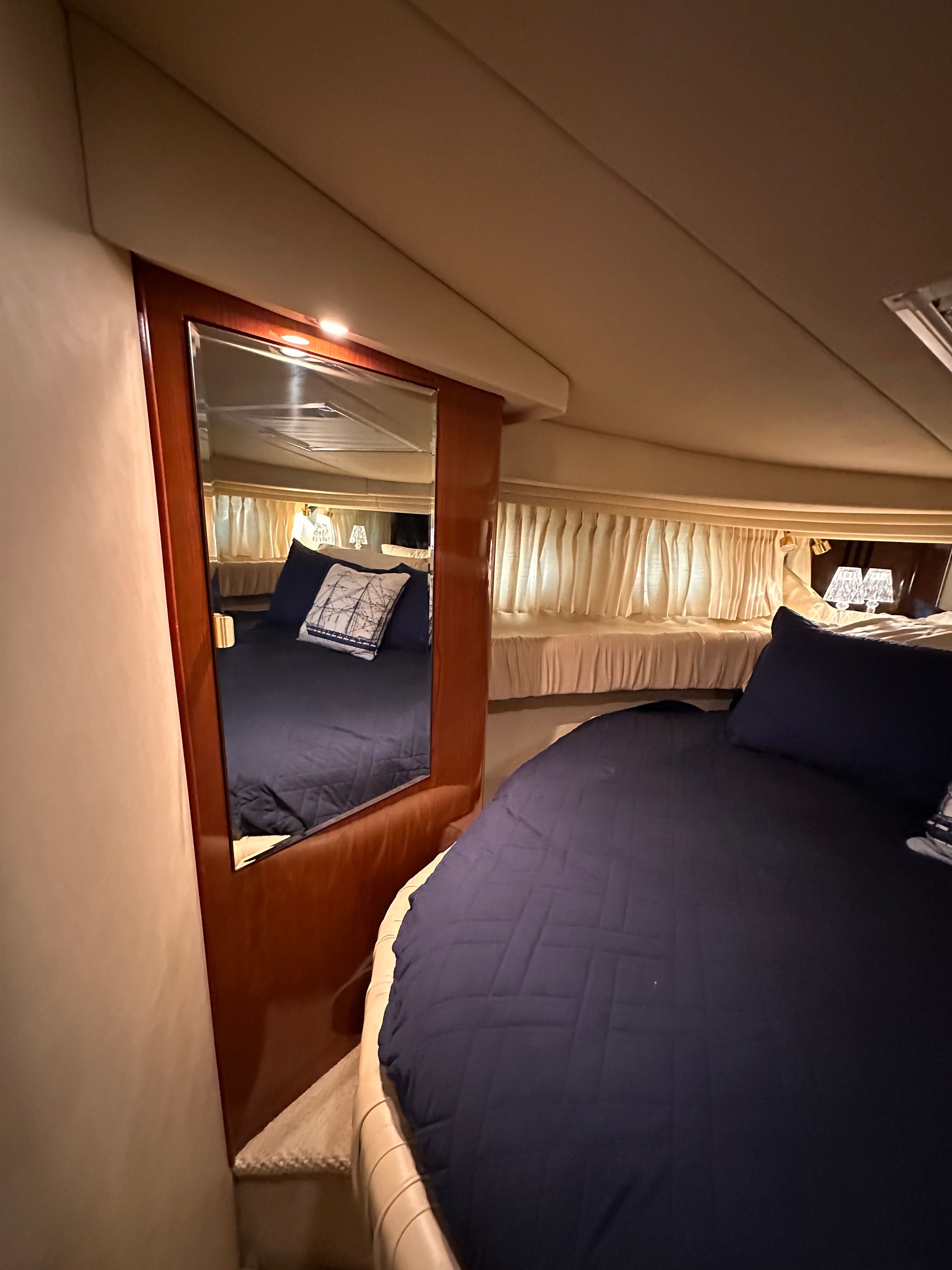 2001 Sea Ray 380 Sundancer - 14