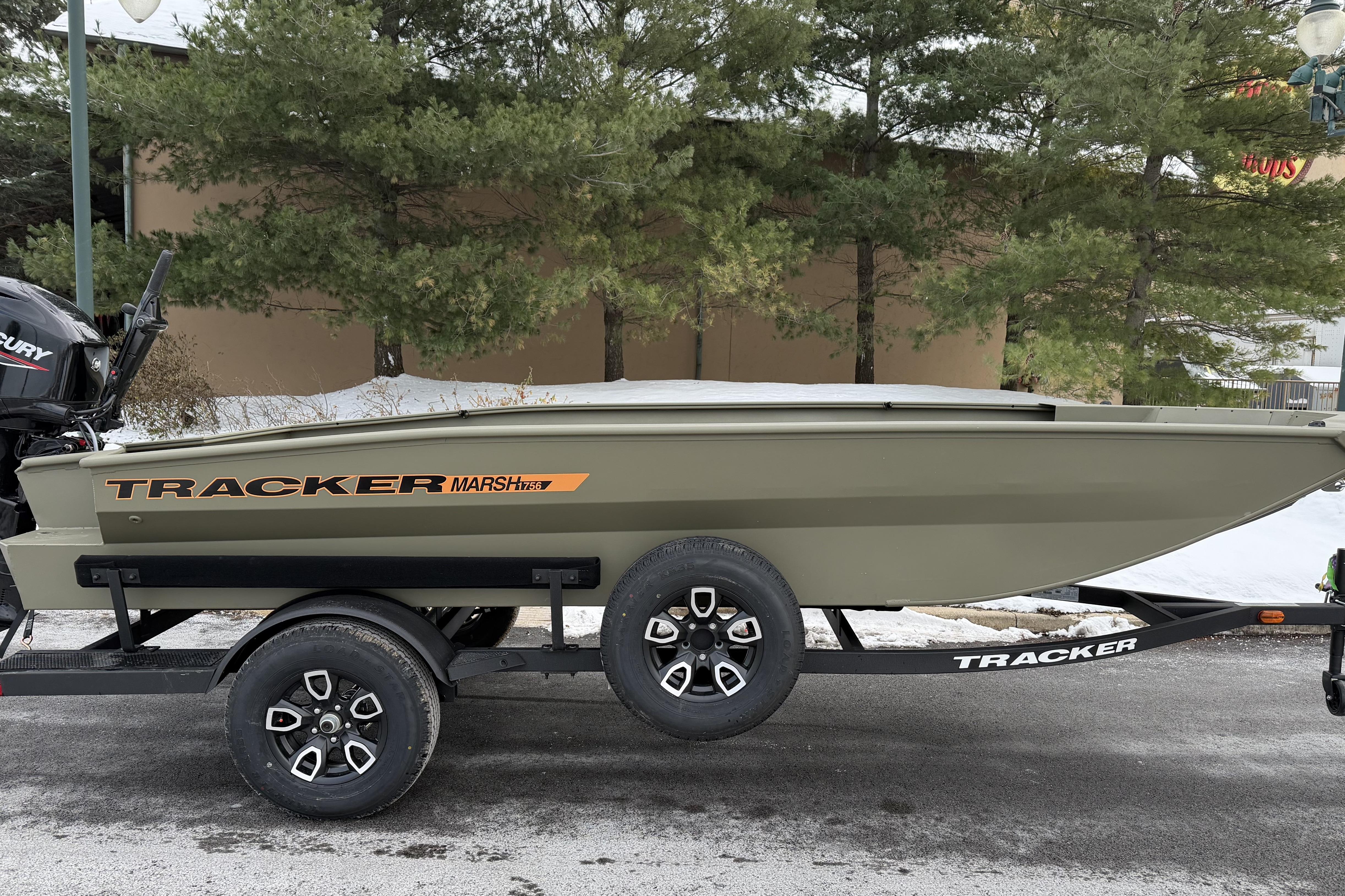 2026 Tracker Grizzly 1756 T Marsh