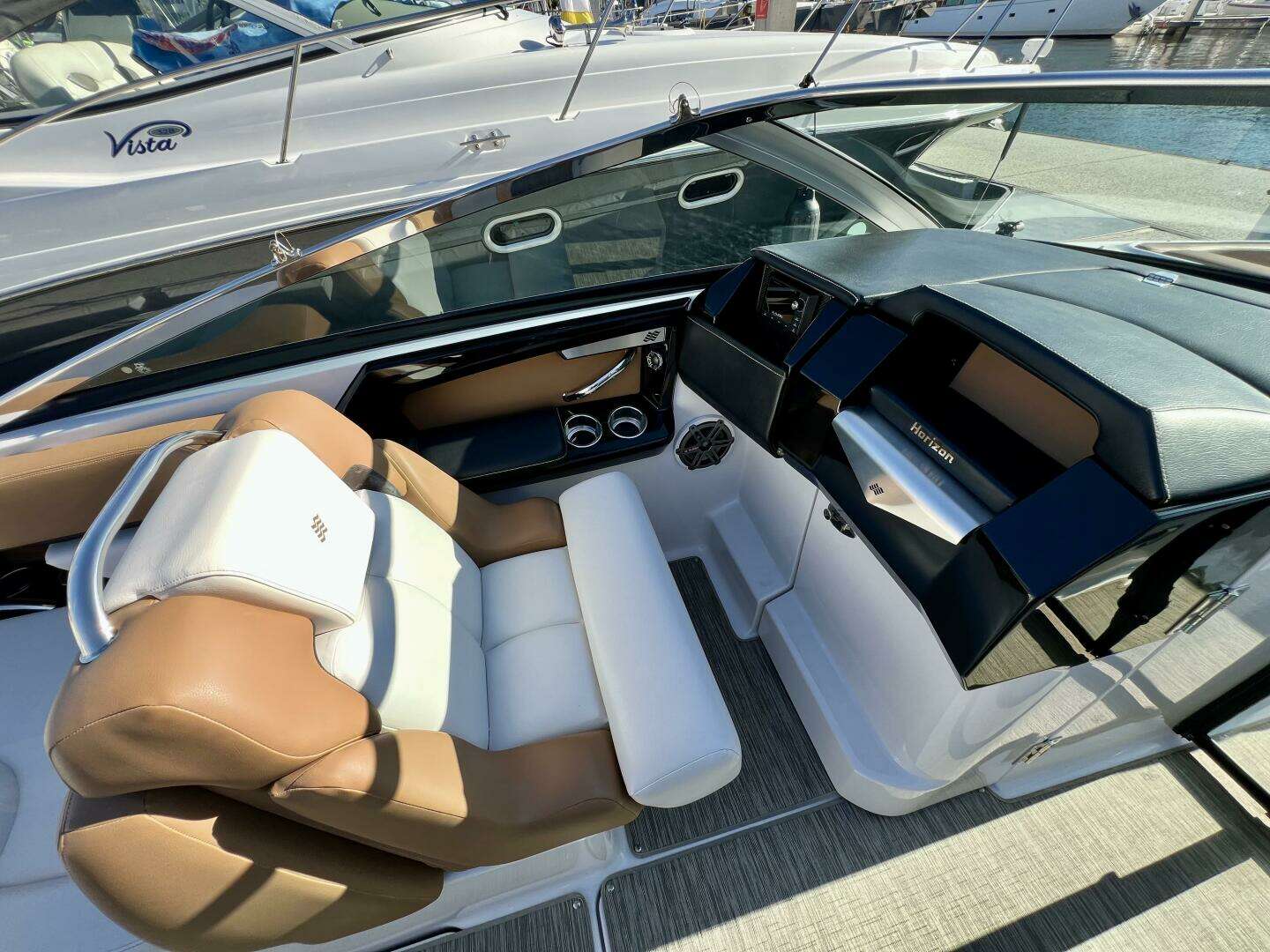 2019 Four Winns H290 - Image 21