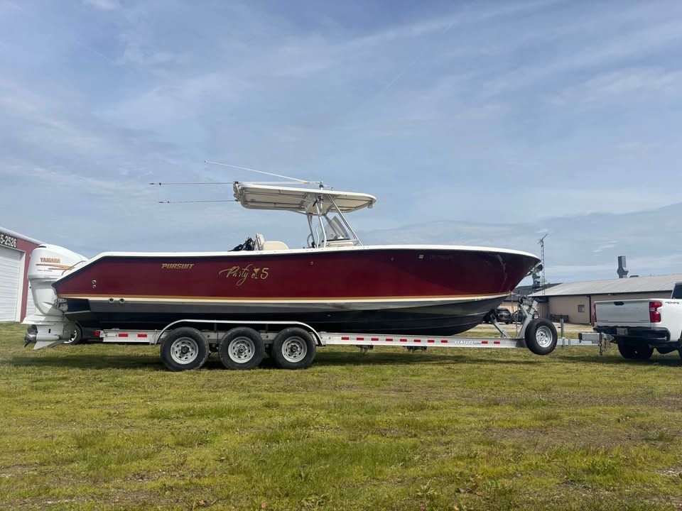 2007 Pursuit C 310 Center Console - 4