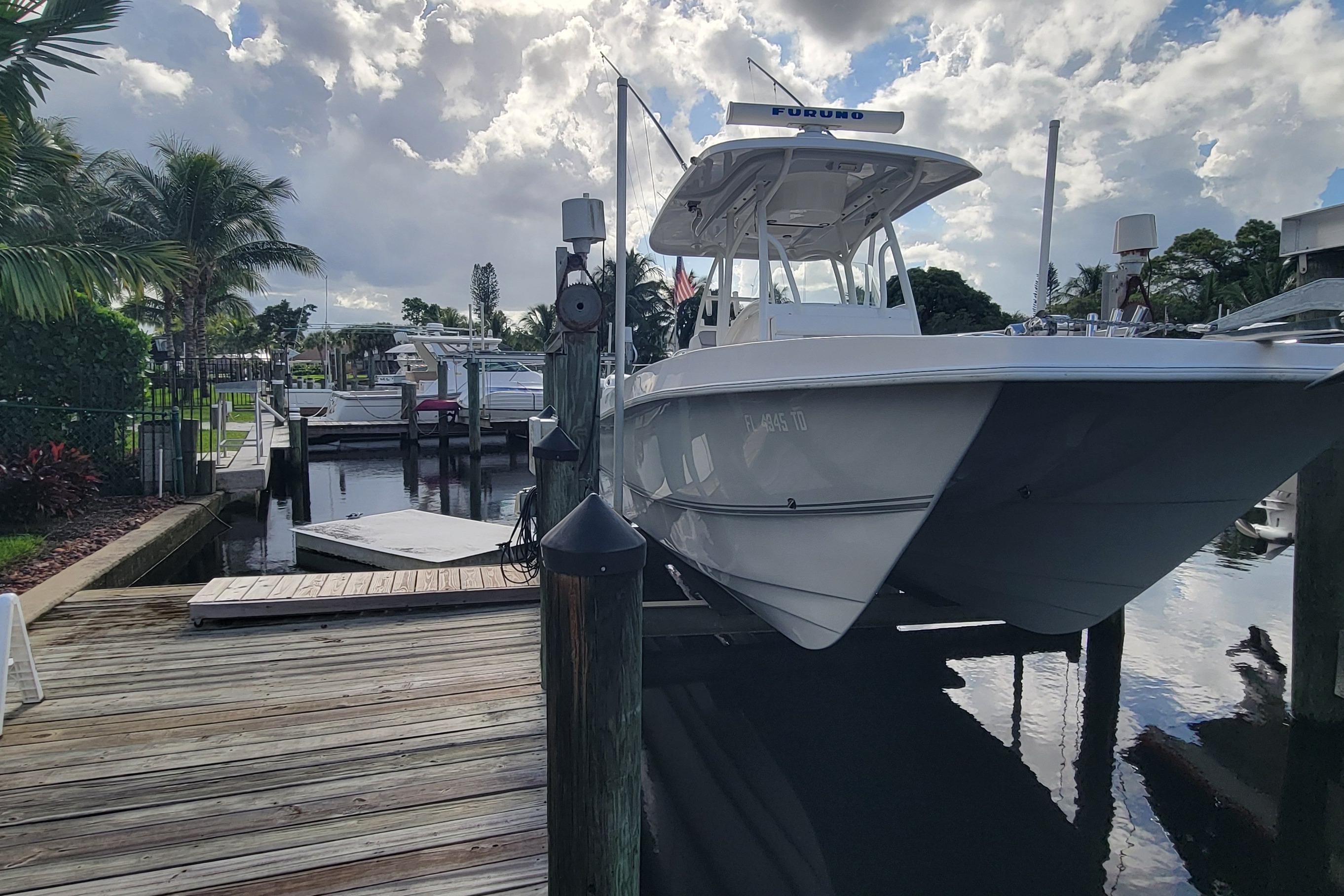 2022 Twin Vee 260 CC SE Classic