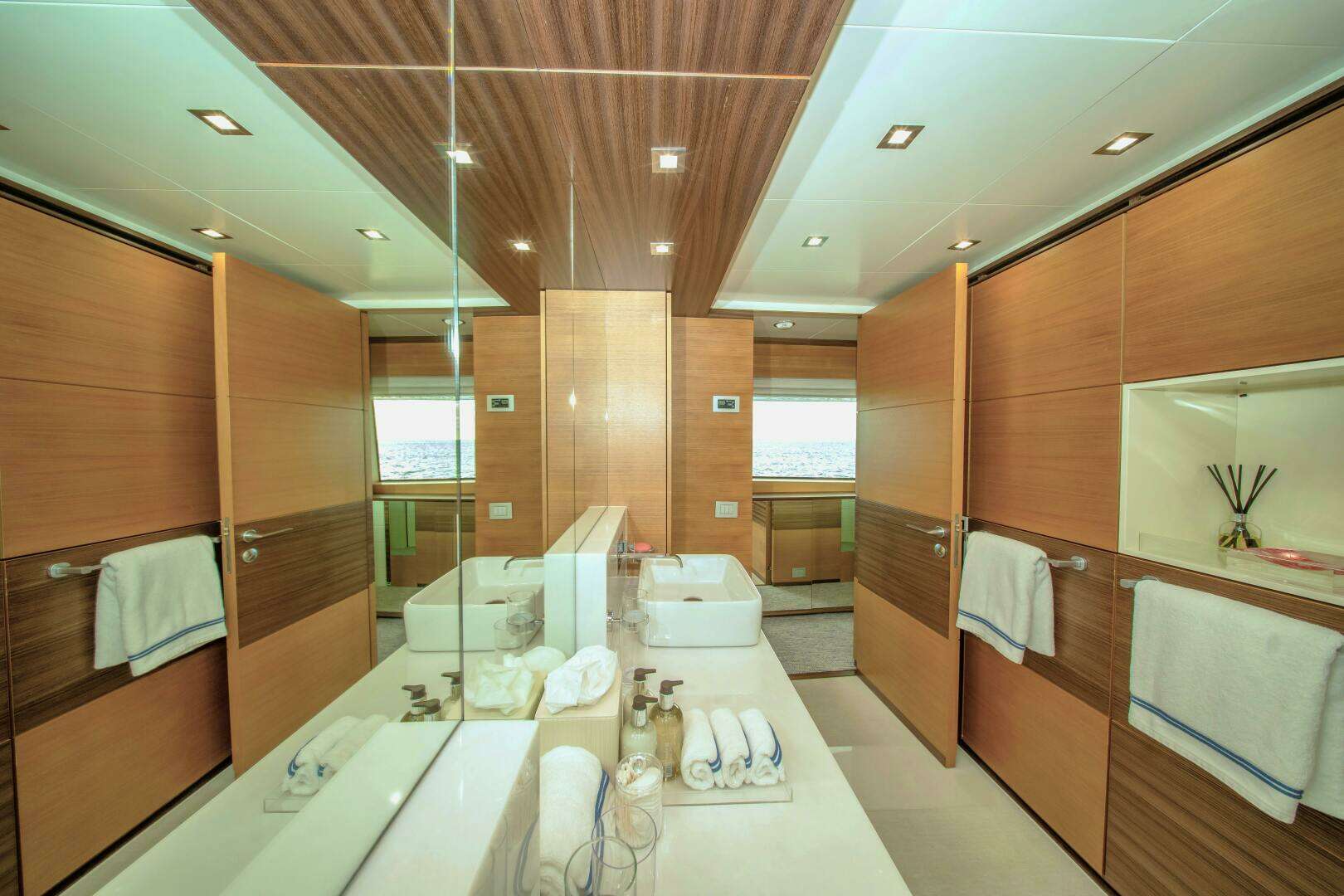 2015 Benetti Benetti Tradition Supreme 108 - Image 10