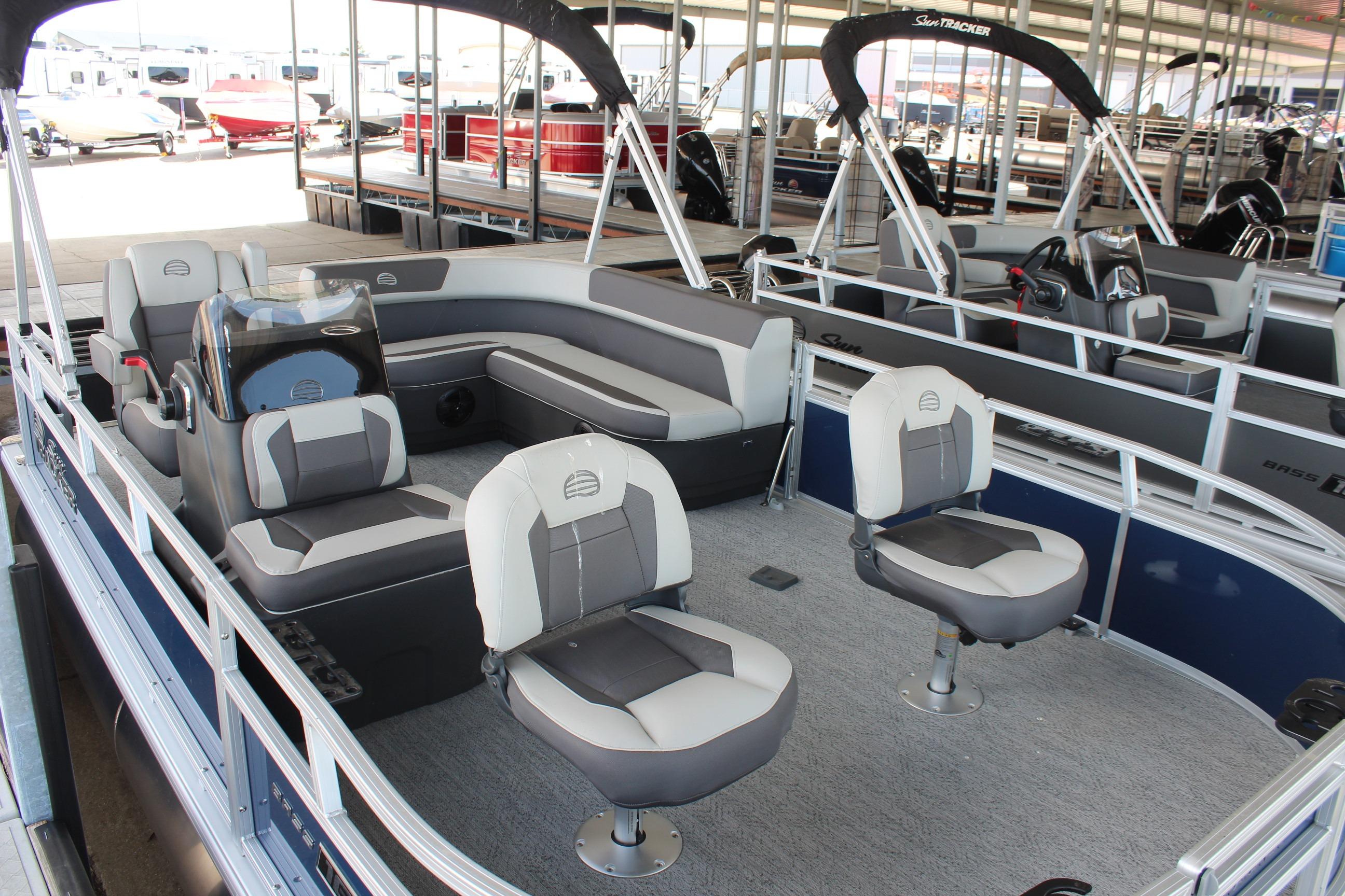 2026 Sun Tracker Bass Buggy 16 XL Select pontoon boat interior with seating arrangement.