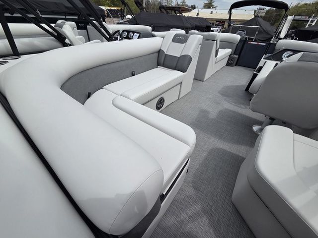 2026 Crest Conquest SE 220 Cruise Tri-Toon W/150Hp And Traile - 17