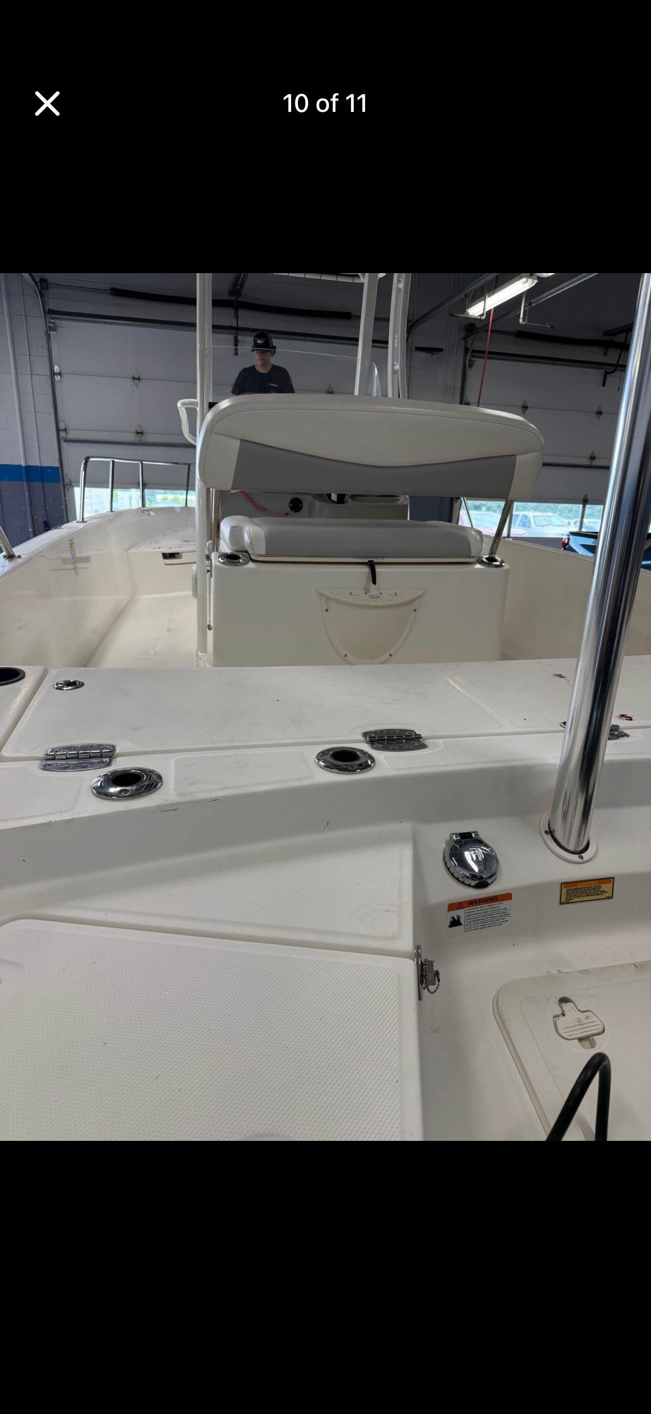 2014 Boston Whaler 240 Dauntless - 7