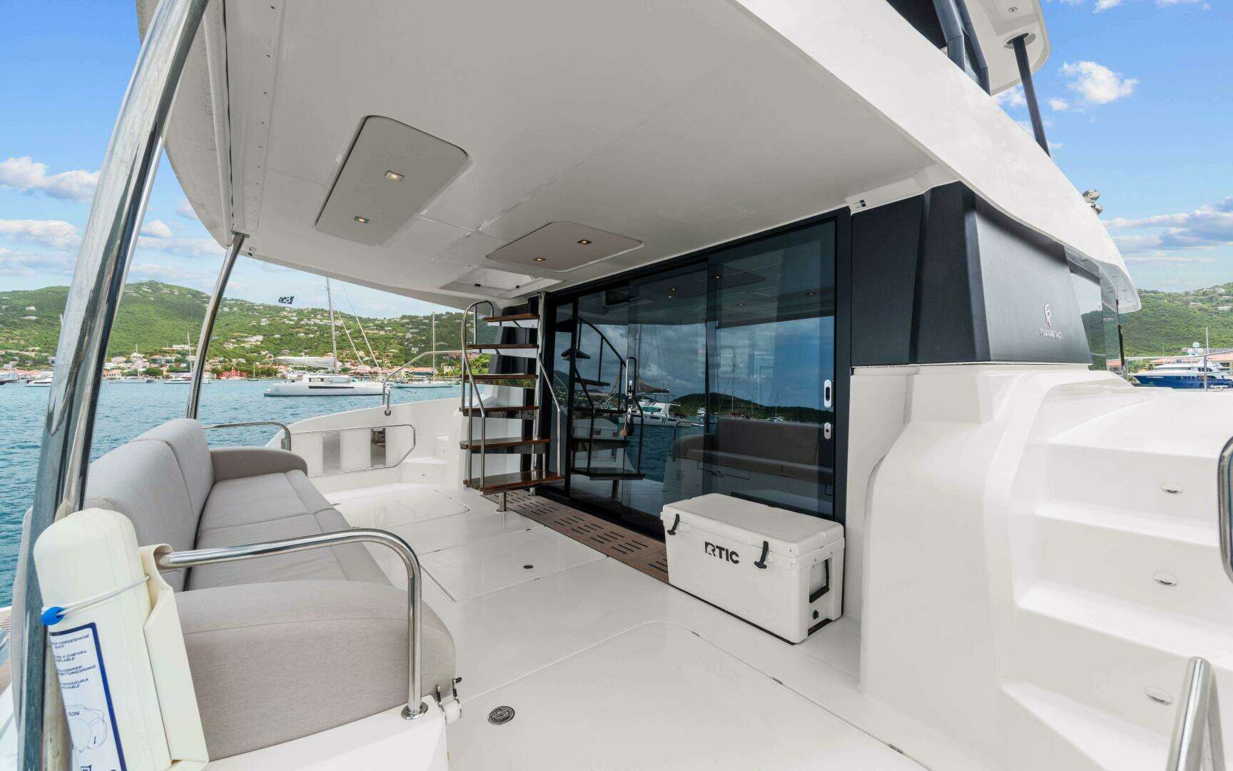 2024 Fountaine Pajot — - Image 6