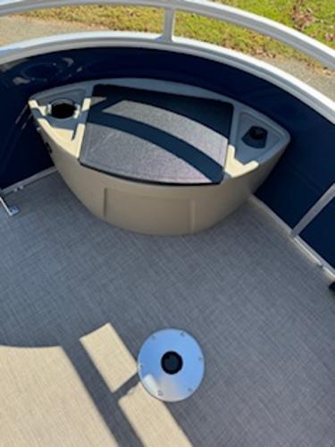 Interior of Sun Tracker Fishin' Barge 22 DLX 2025 pontoon boat.