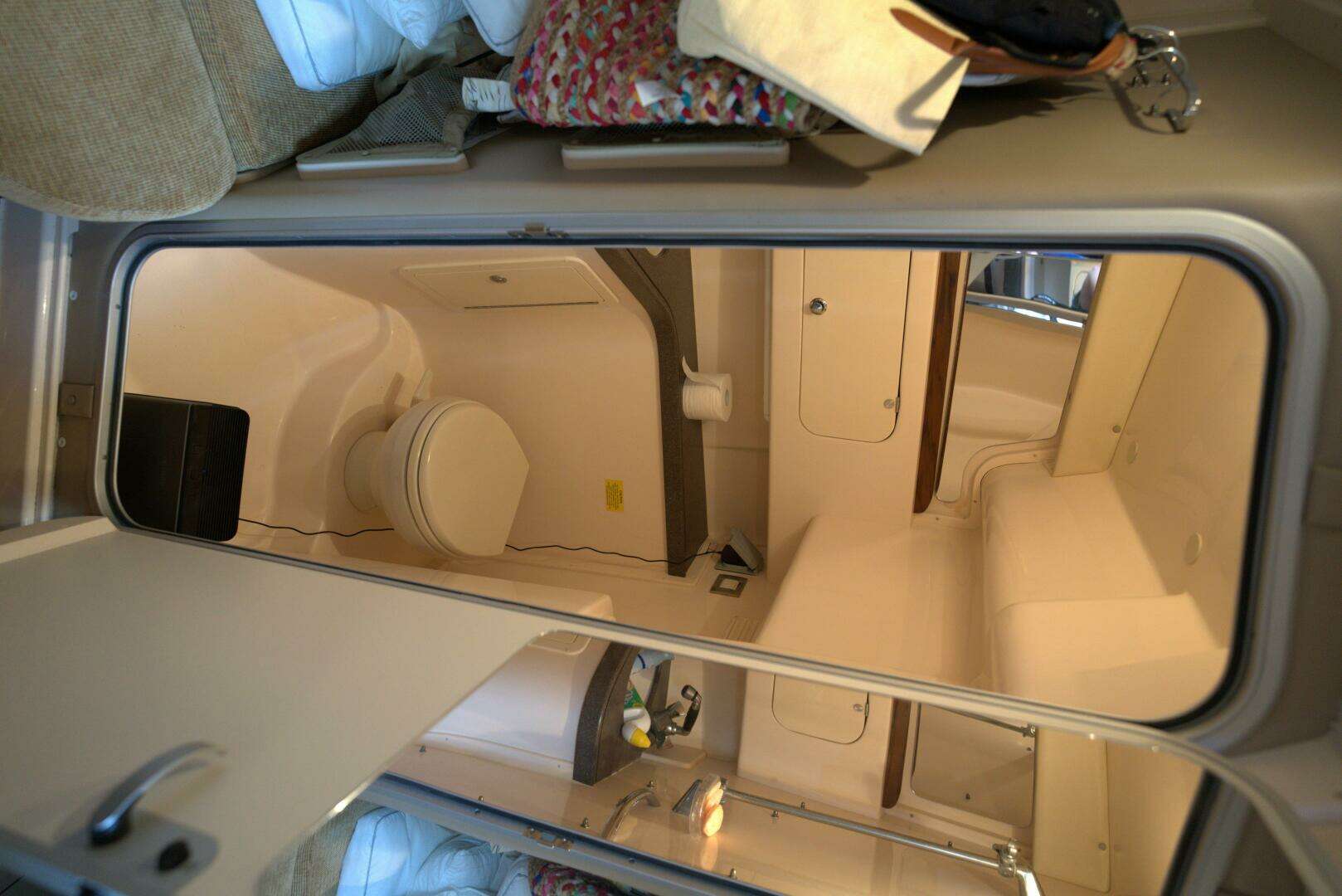 2007 Grady-White Express 330 - Image 22