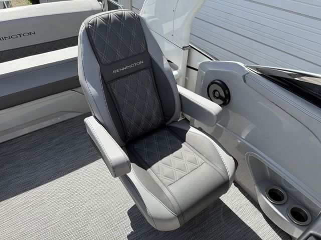 2021 Bennington 25 QXSBWA - 14